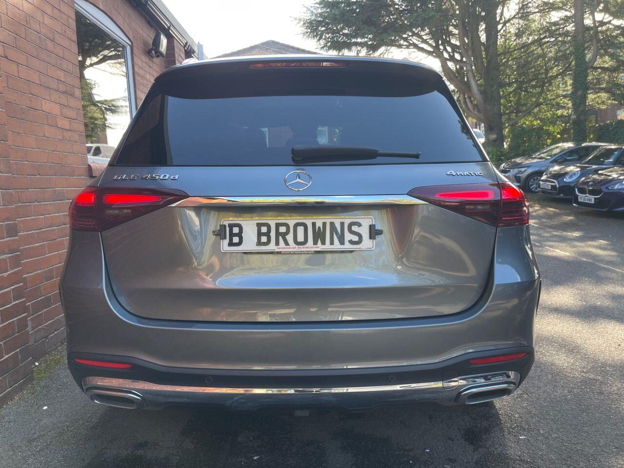 Mercedes-Benz GLE view 28