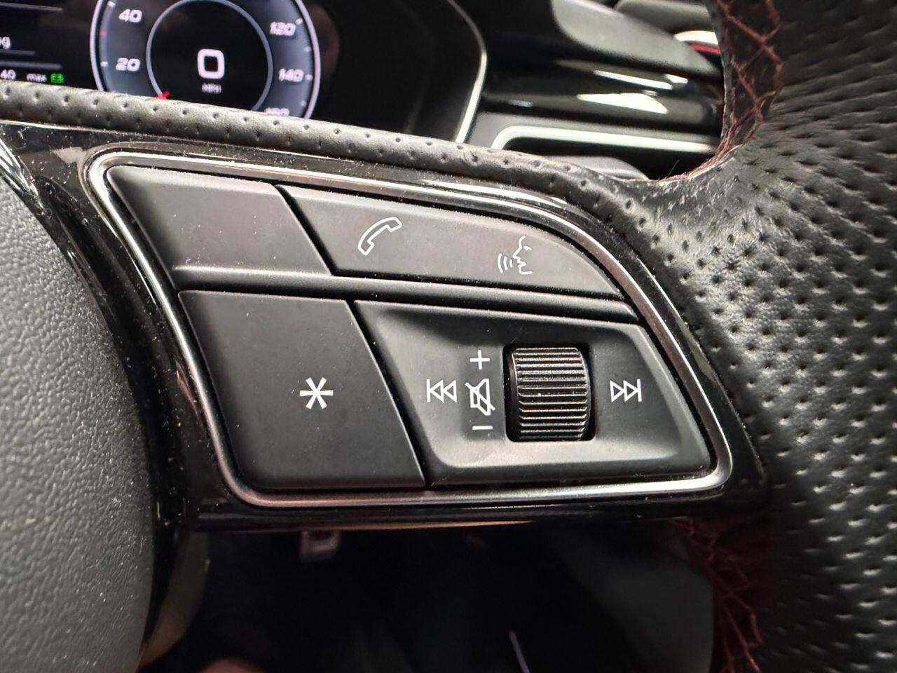 Audi S5 view 37