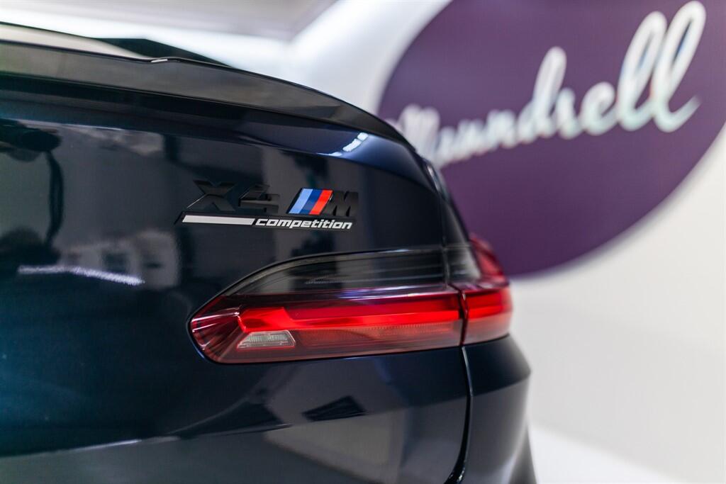 BMW X4 M view 23
