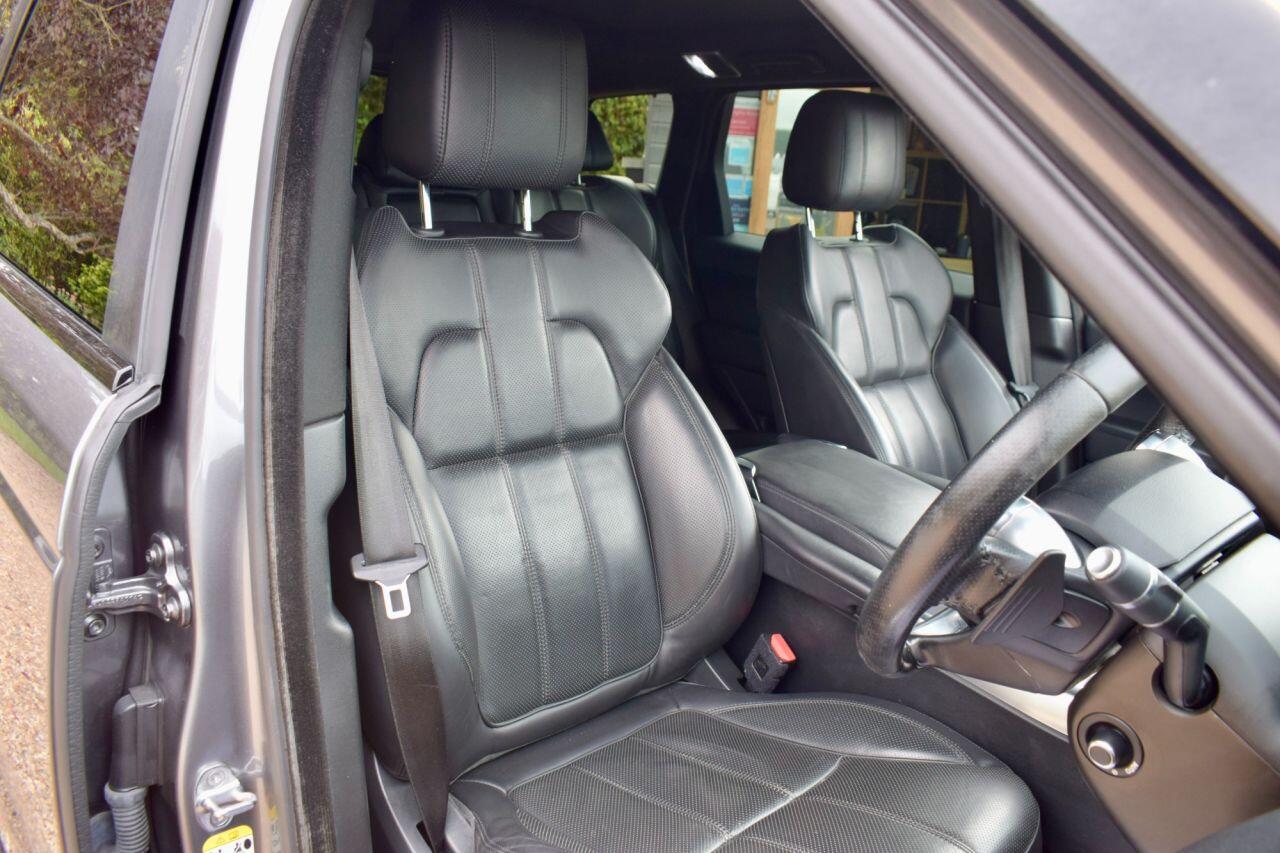 Land Rover Range Rover Sport view 31