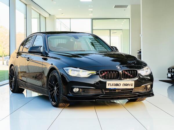 Black 2017 BMW 3 Series Saloon Rear-wheel drive Automatic