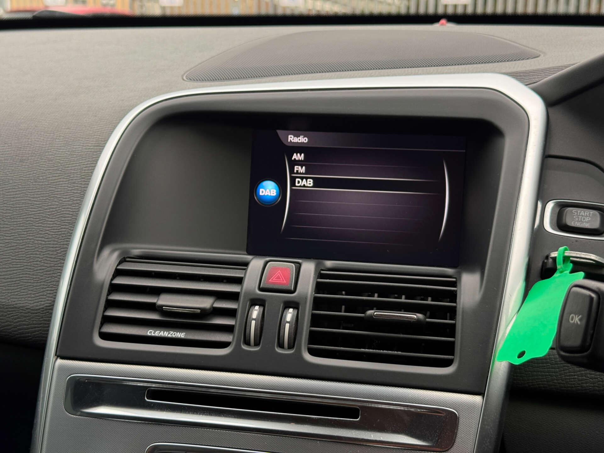 Volvo XC60 view 61