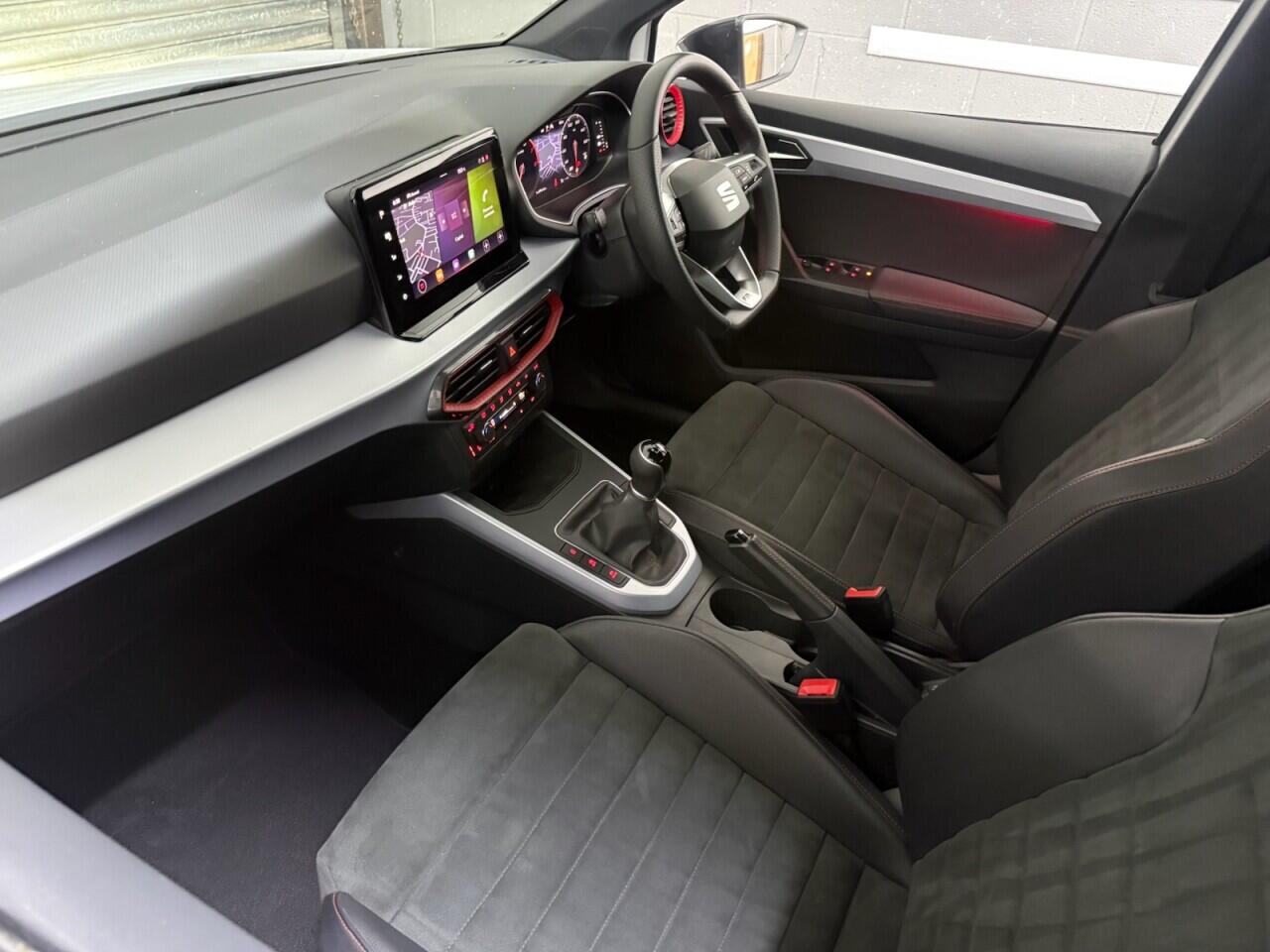 Seat Arona view 2
