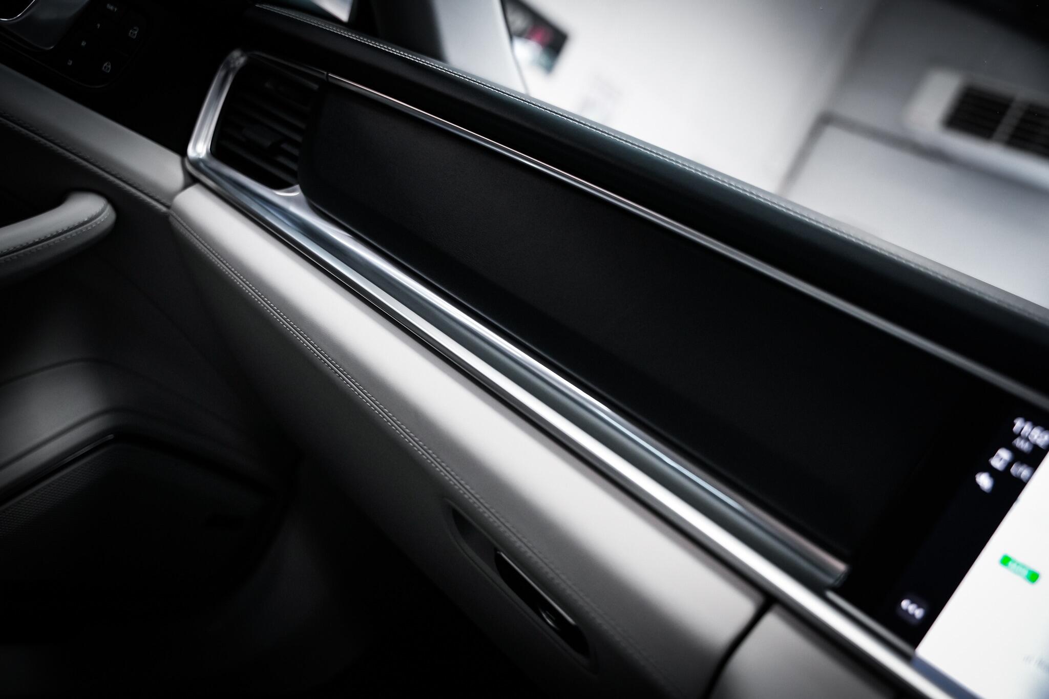 Porsche Panamera view 47