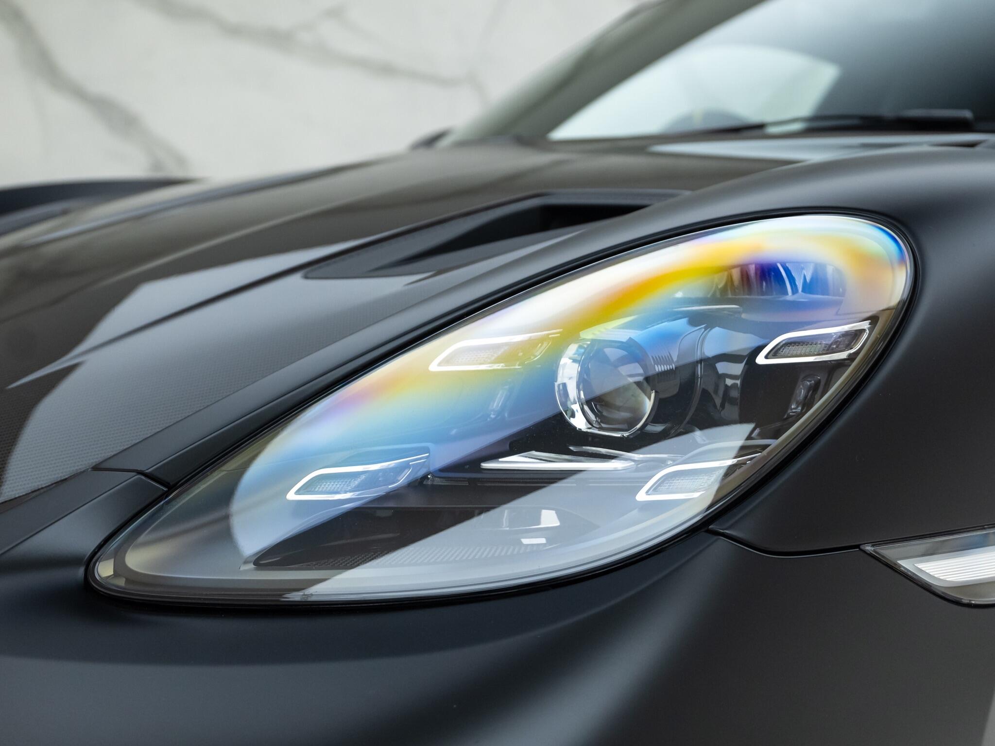 Porsche Cayman view 29