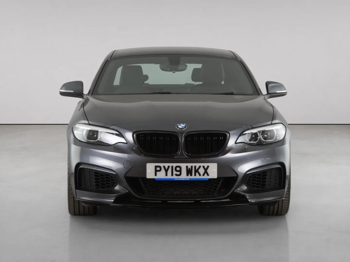 BMW 2 Series view 5