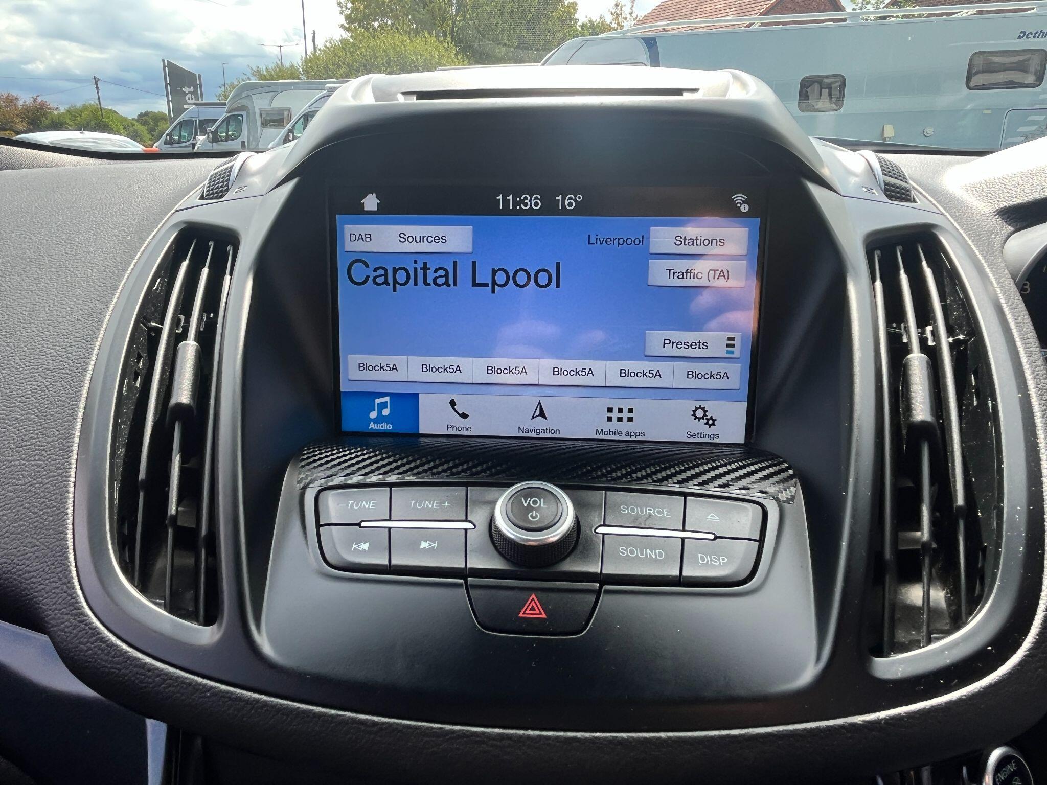 Ford Kuga view 20