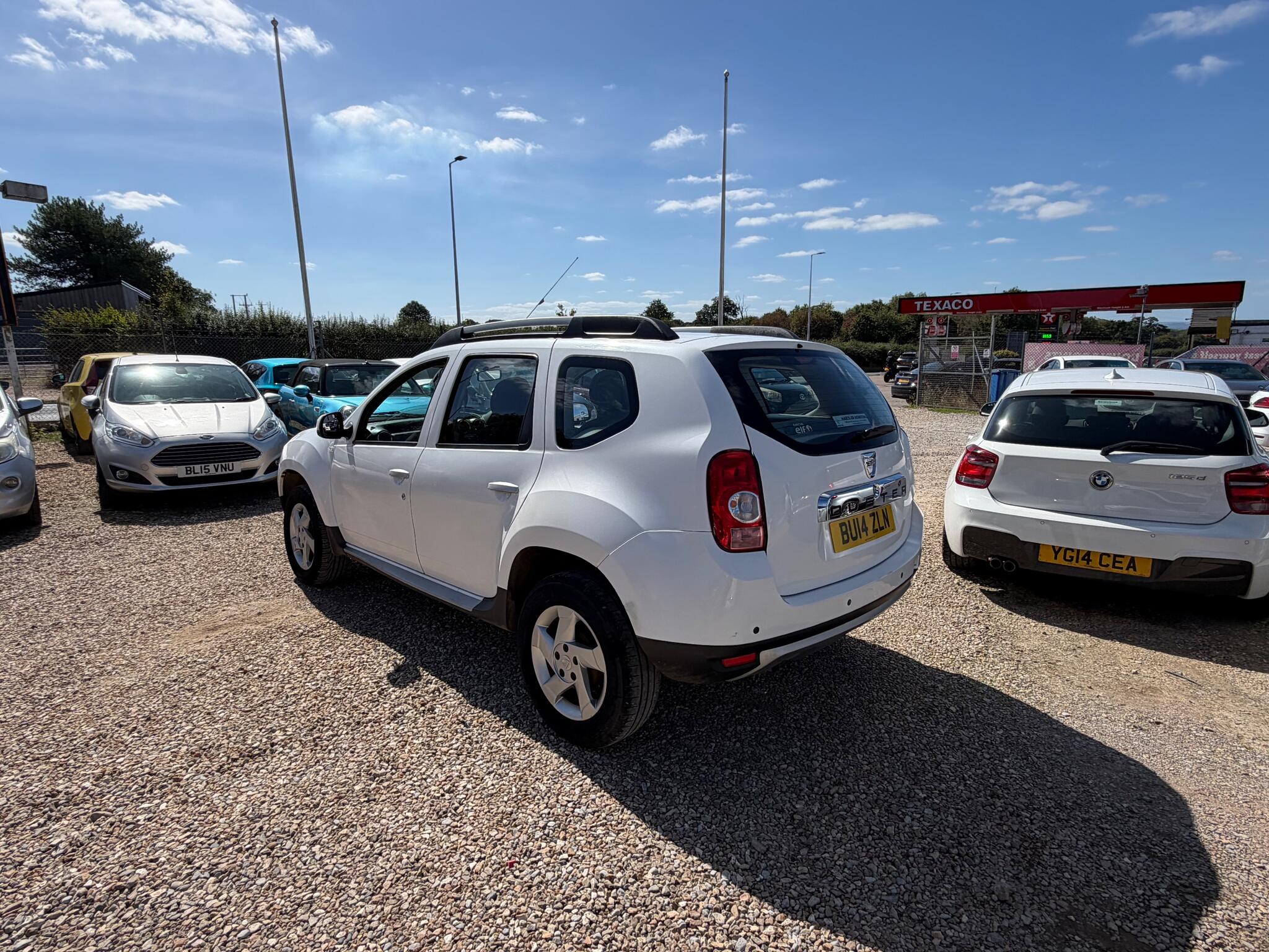 Dacia Duster view 7