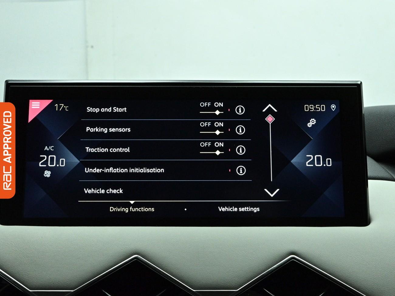 DS Automobiles DS 3 Crossback view 14