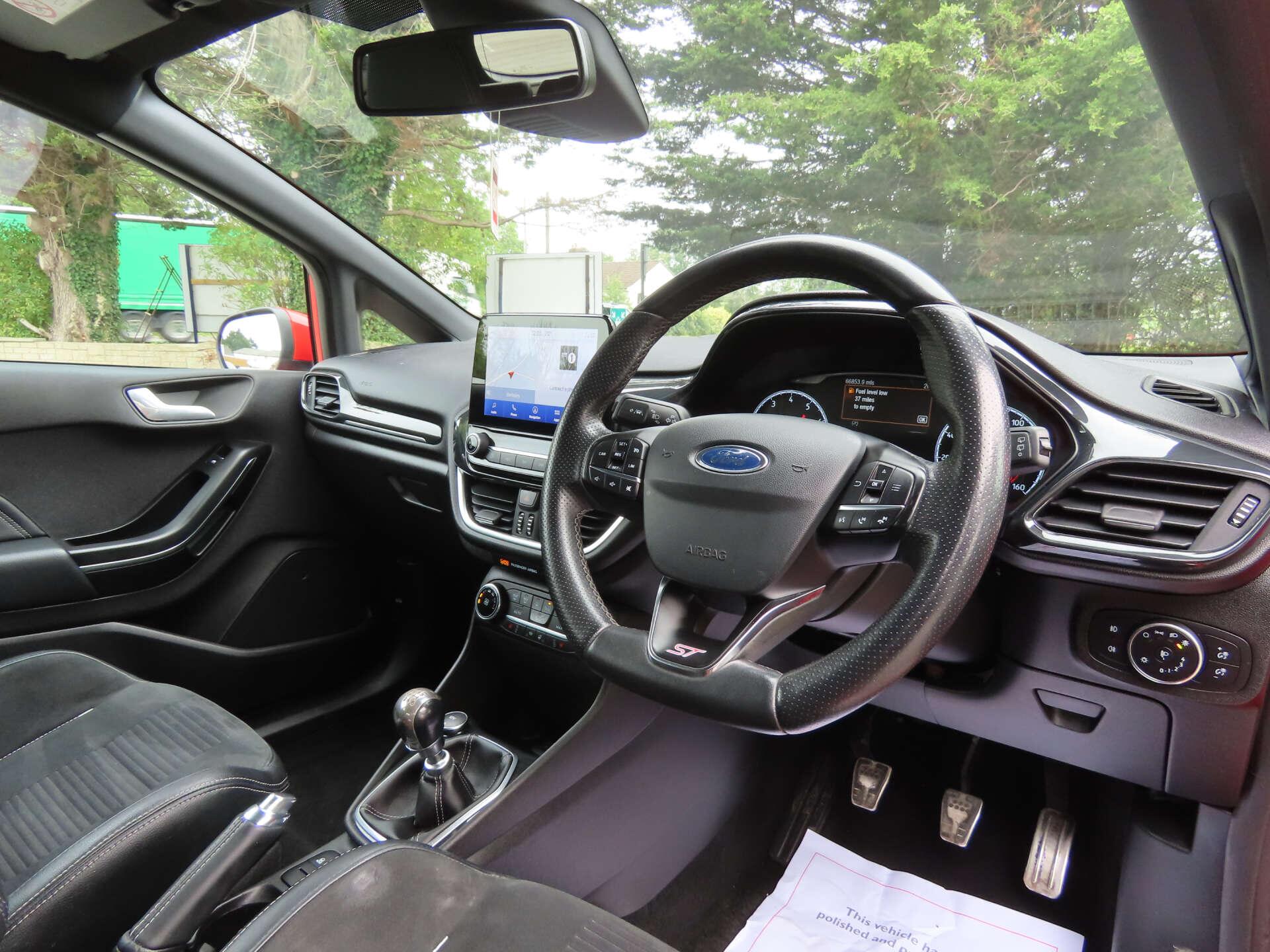 Ford Fiesta view 7