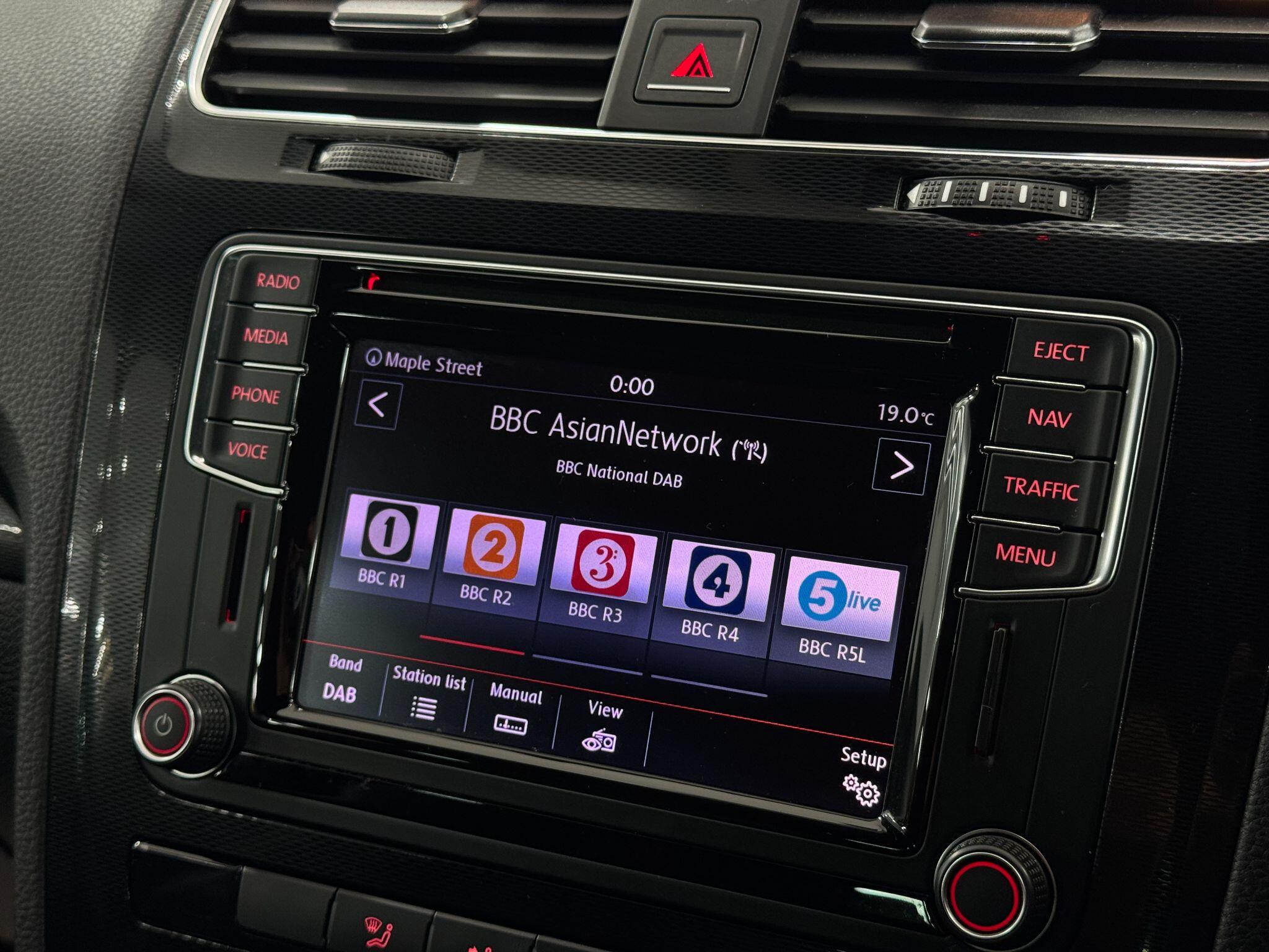 Volkswagen Scirocco view 33