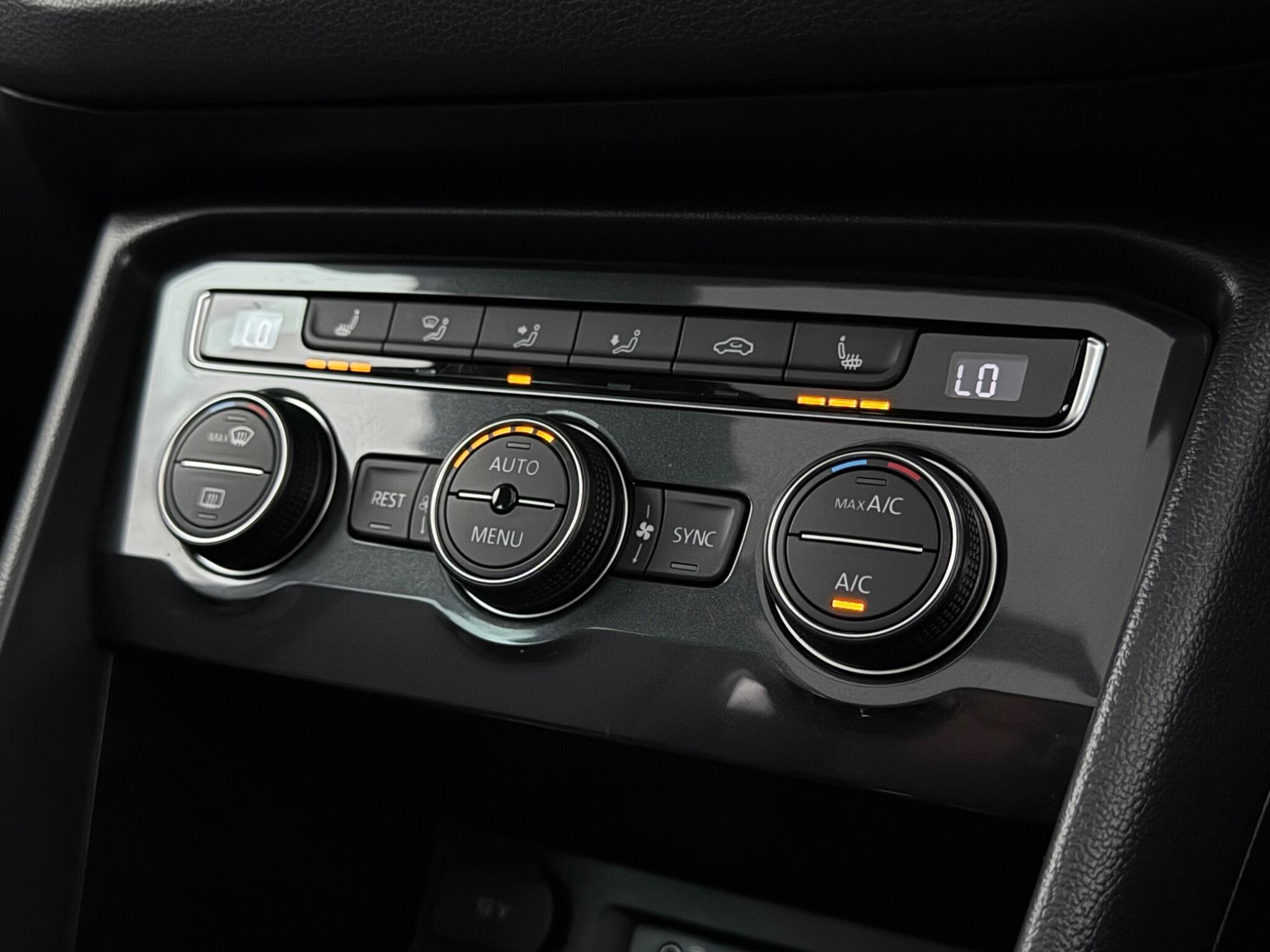 Volkswagen Tiguan view 19