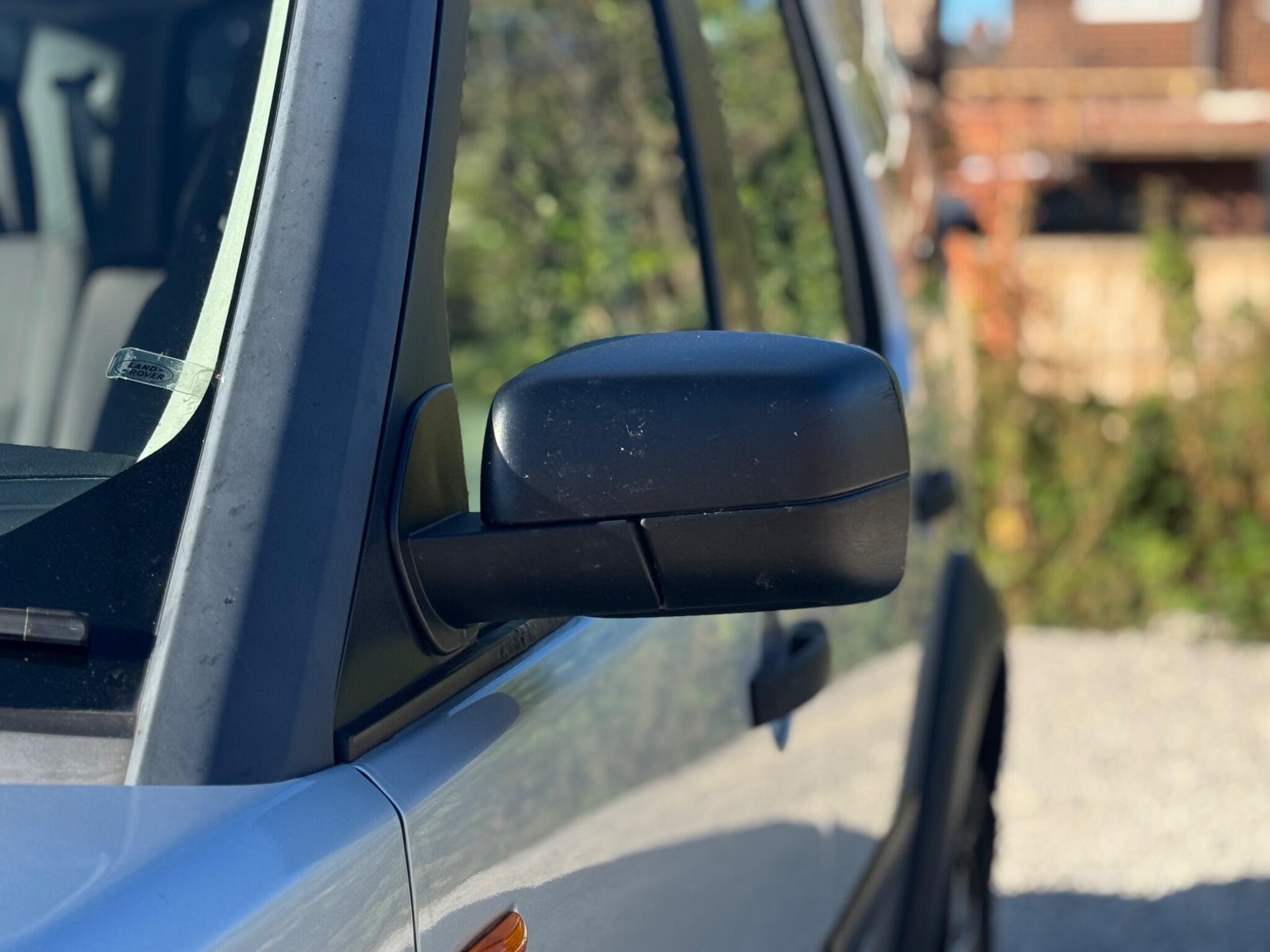 Land Rover Discovery view 57