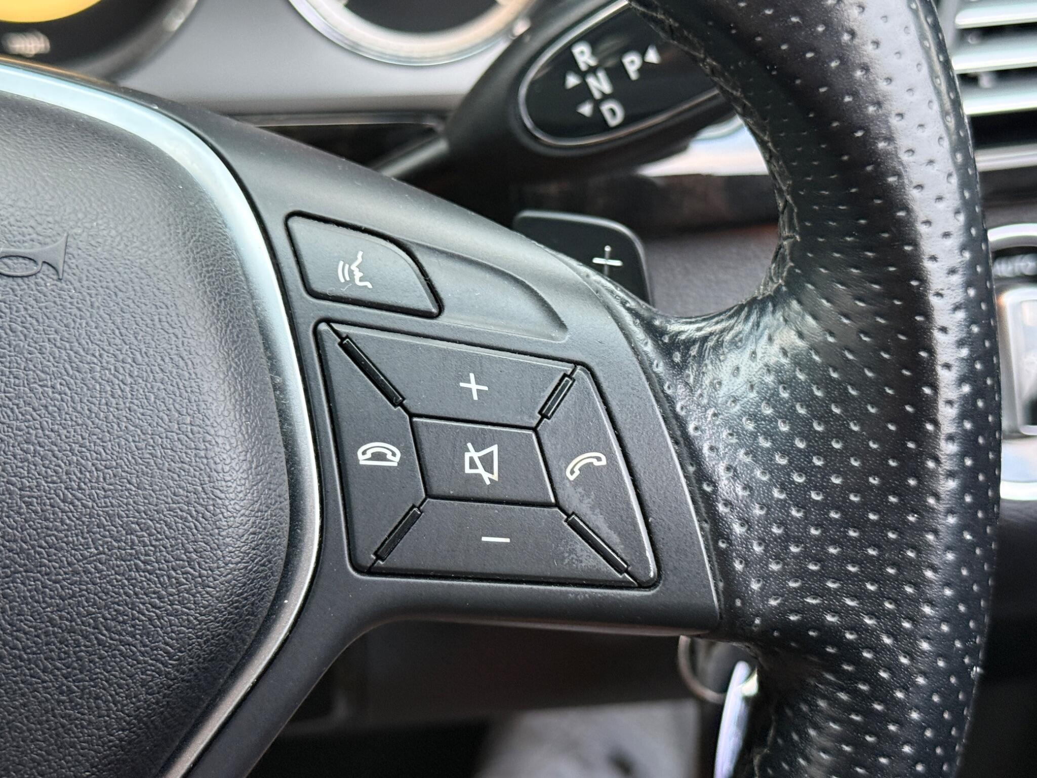Mercedes-Benz E Class - Image 59
