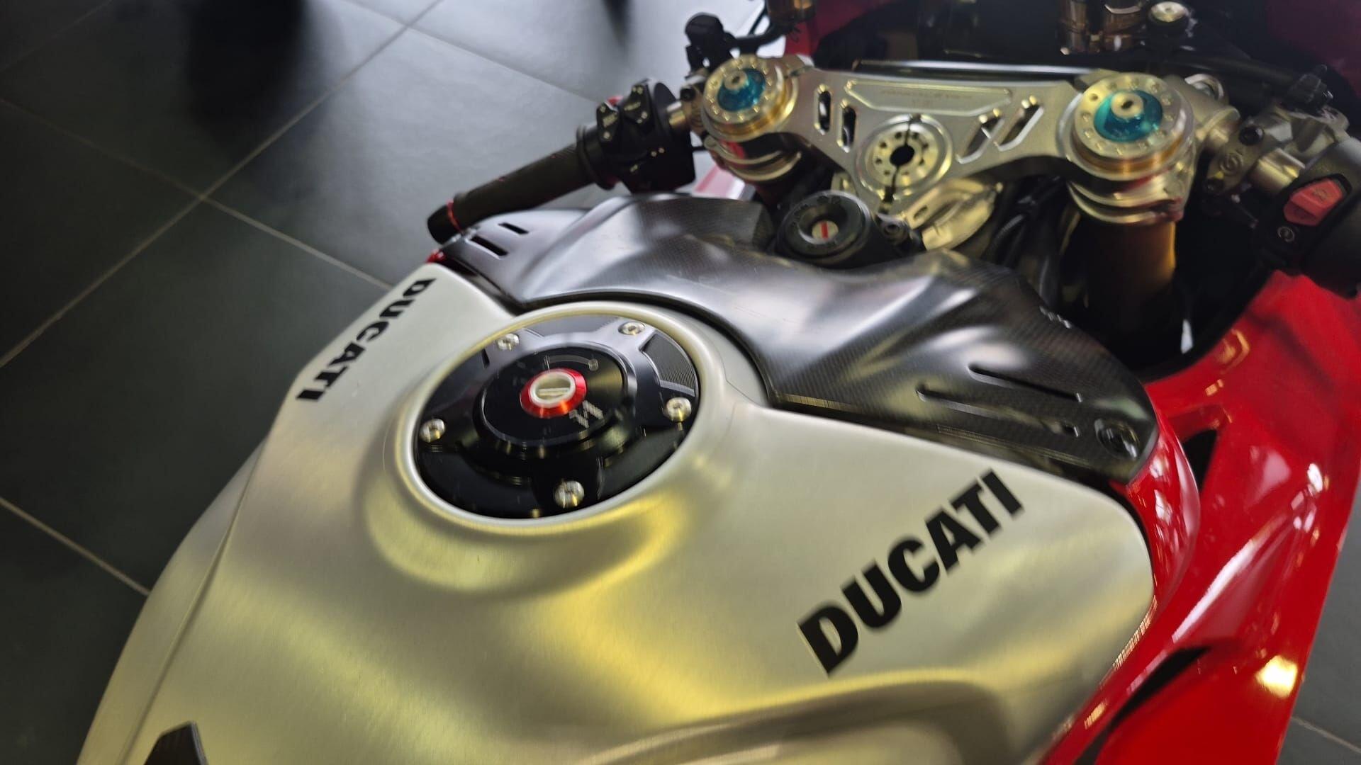 Ducati Panigale V4R view 4