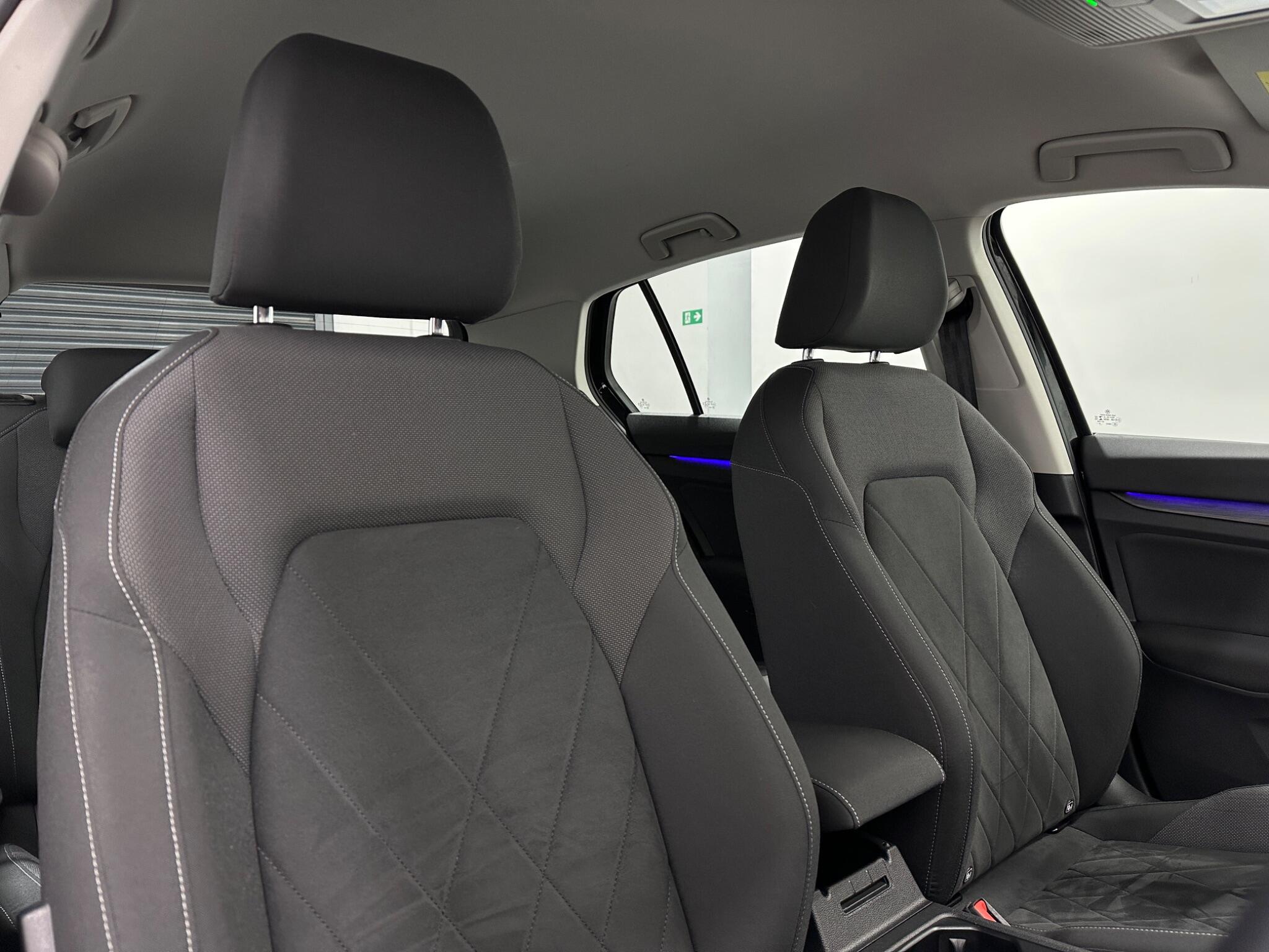 Volkswagen Golf view 32