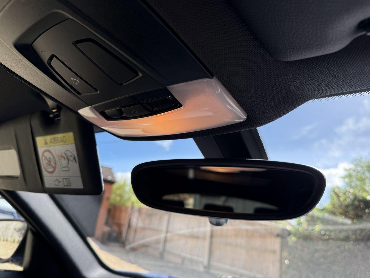 BMW 1 Series view 32