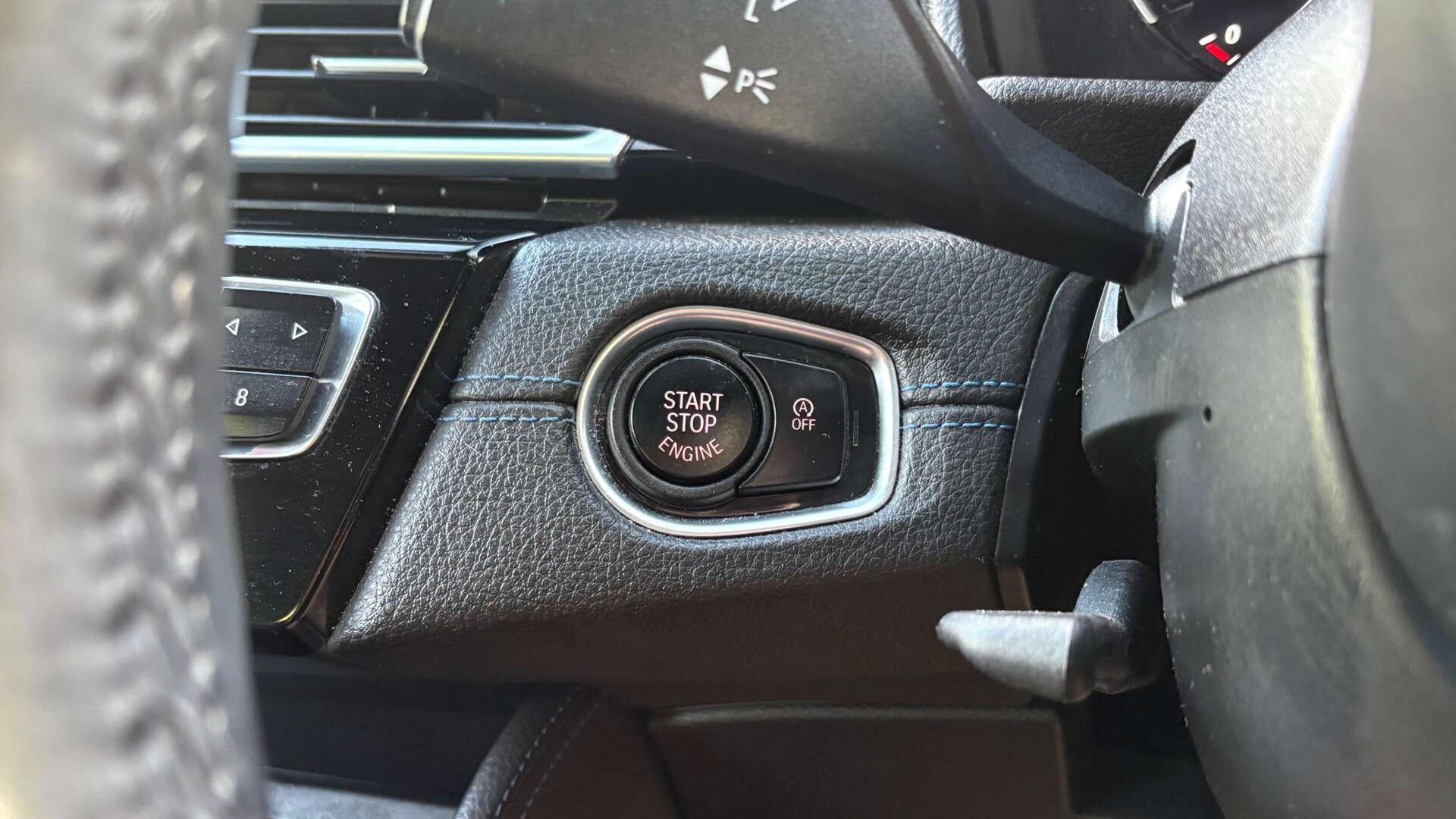 BMW 2 Series view 33