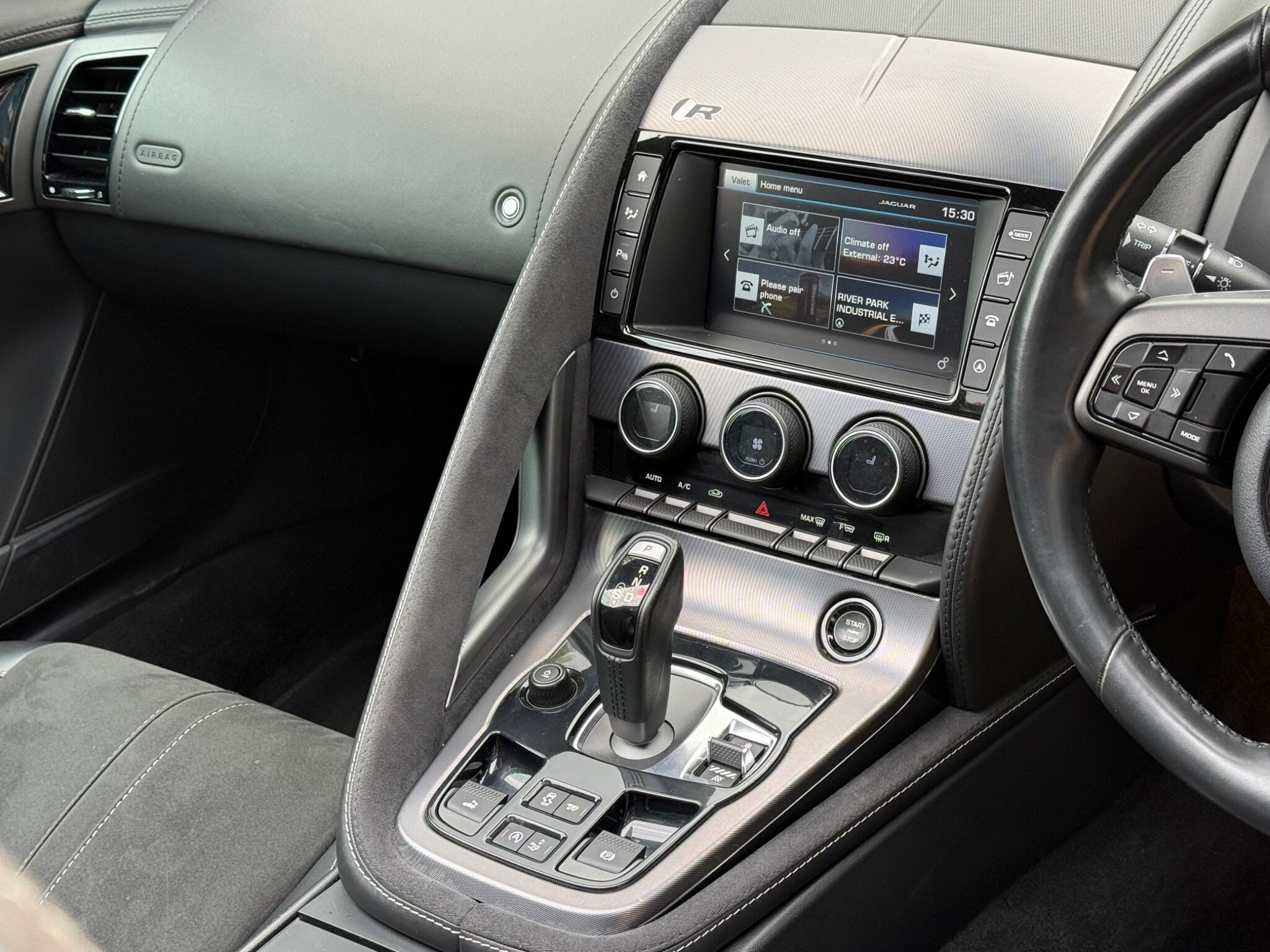 Jaguar F-Type view 30