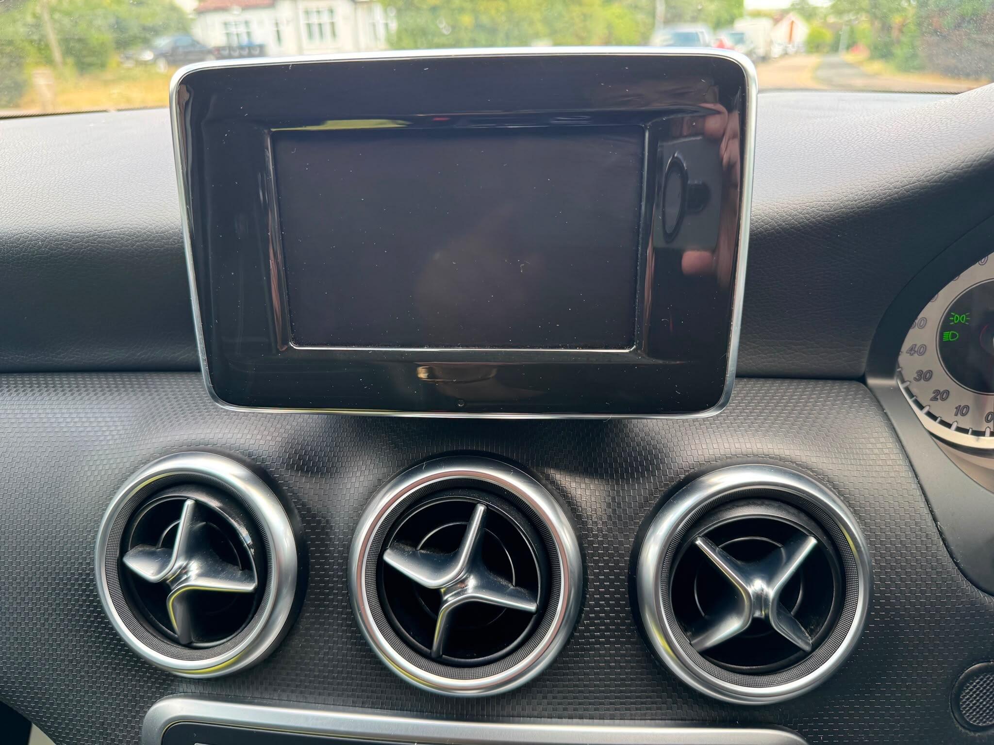 Mercedes-Benz A Class view 37