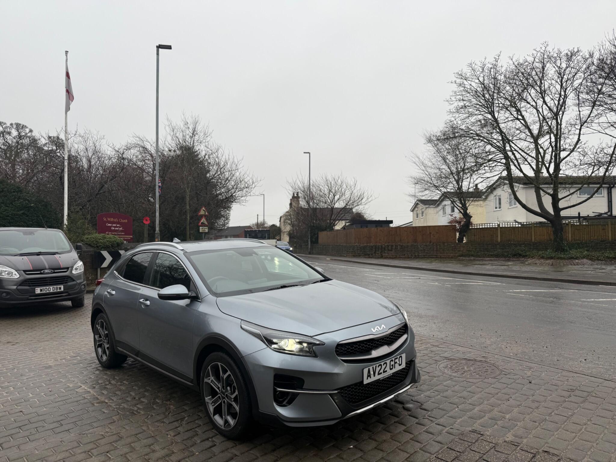 2022 Kia XCeed 1.0 T-GDi Connect Euro 6 (s/s) 5dr • 32,702 miles image 5