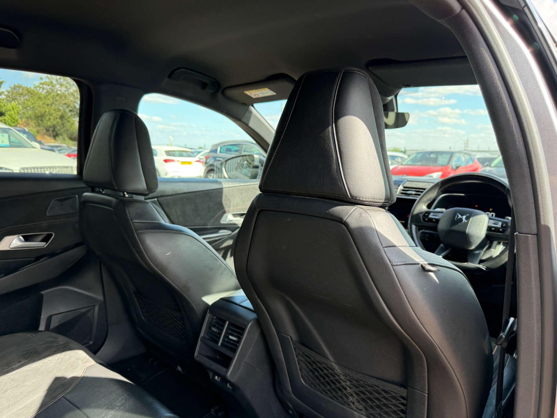 DS Automobiles DS 7 Crossback view 59