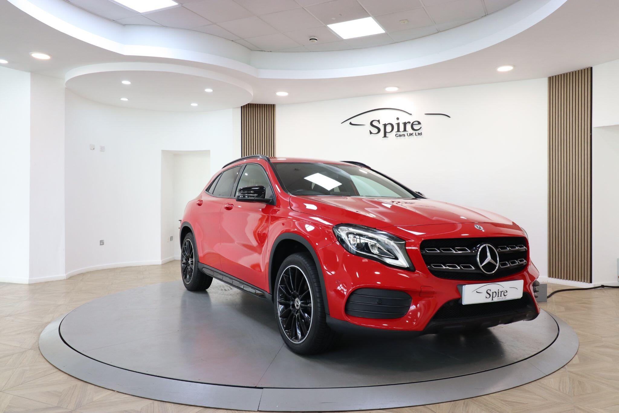 Mercedes-Benz Gla view 3