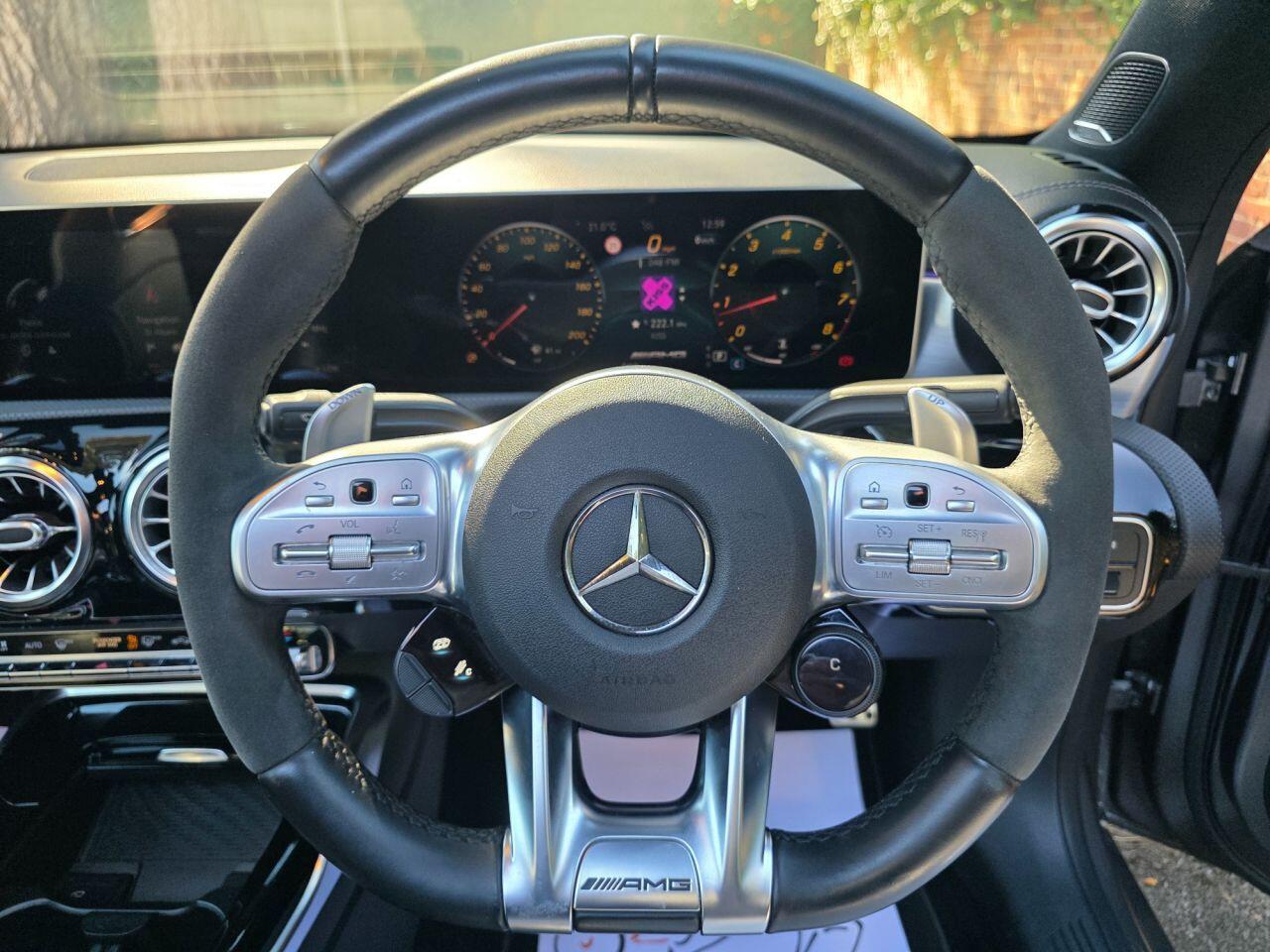 Mercedes-Benz Cla view 18