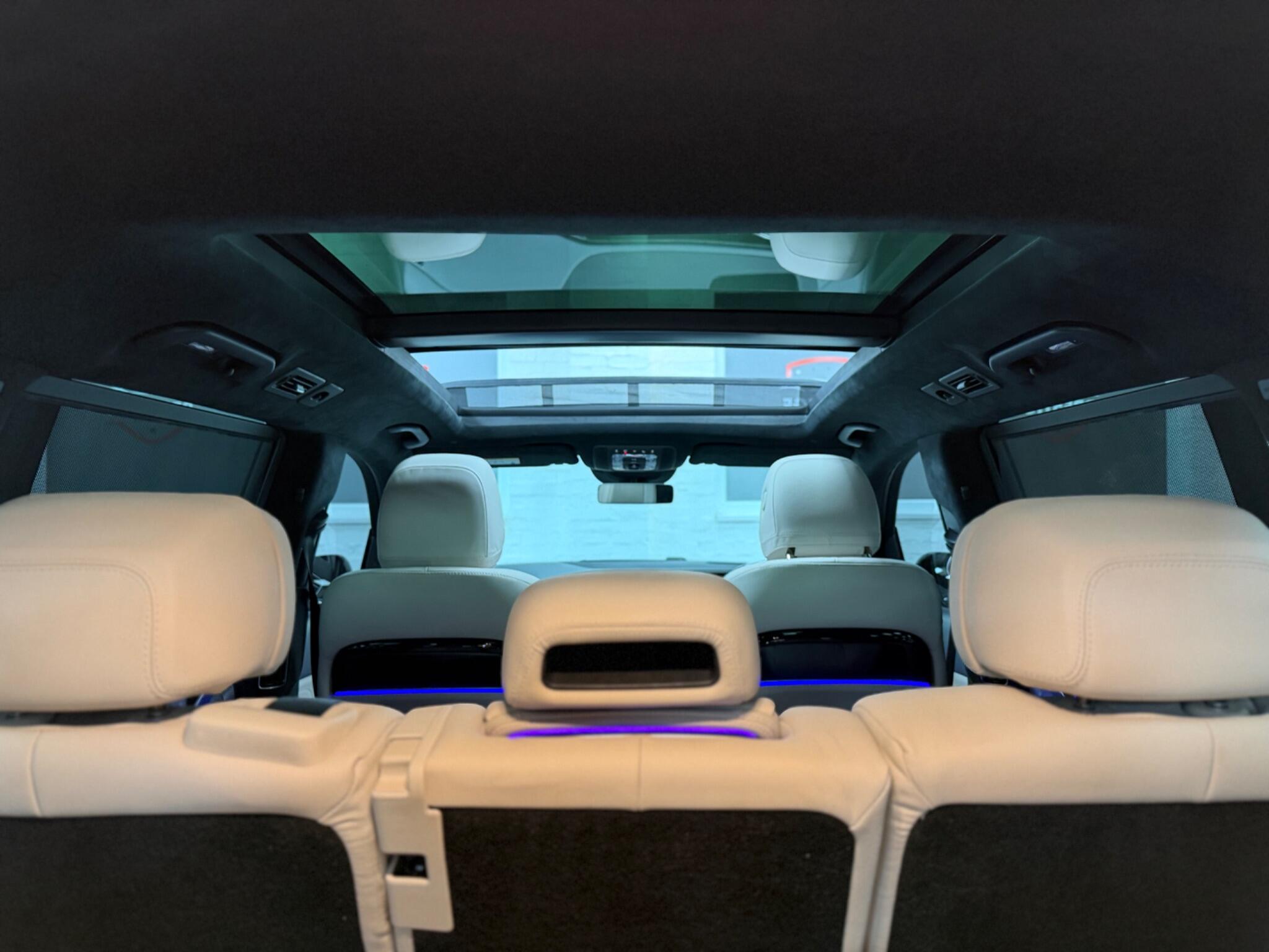 Mercedes-Benz GLS view 23