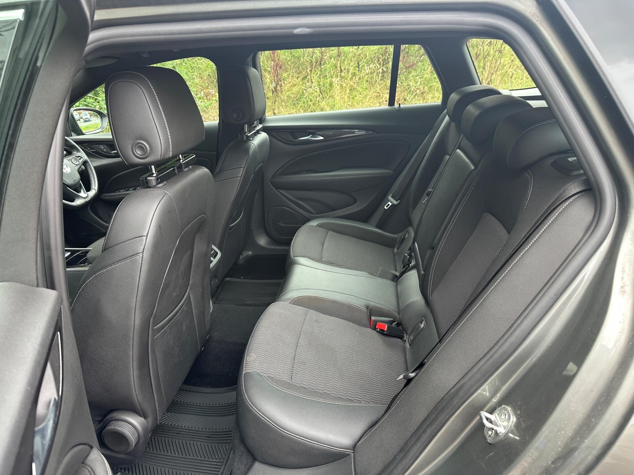 Vauxhall Insignia view 21