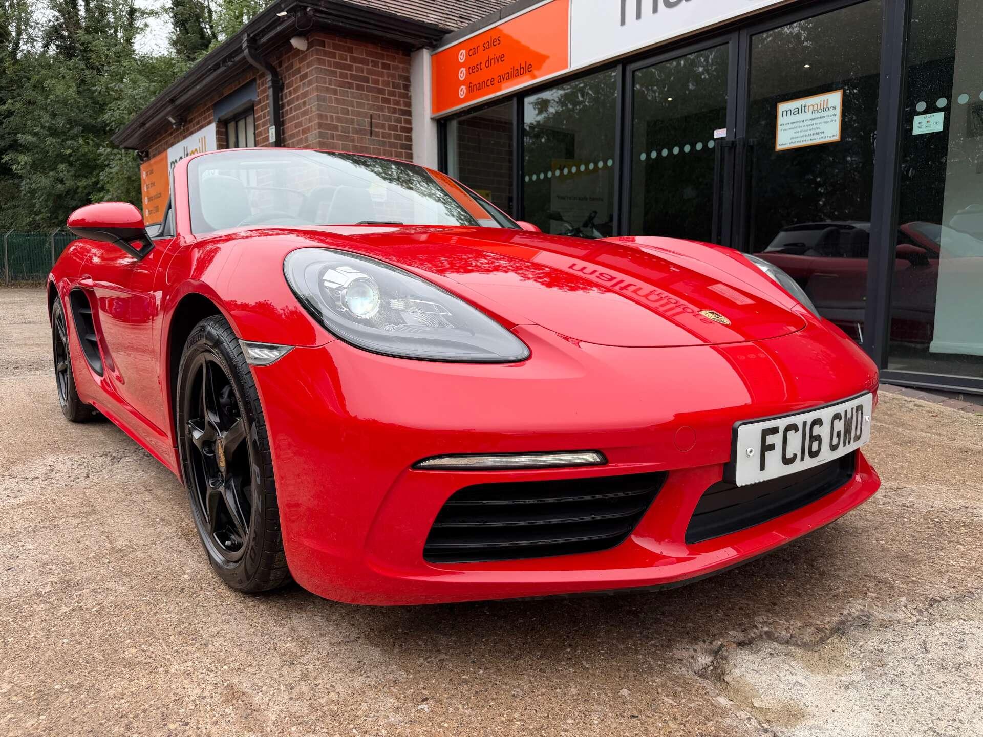 Porsche Boxster view 29