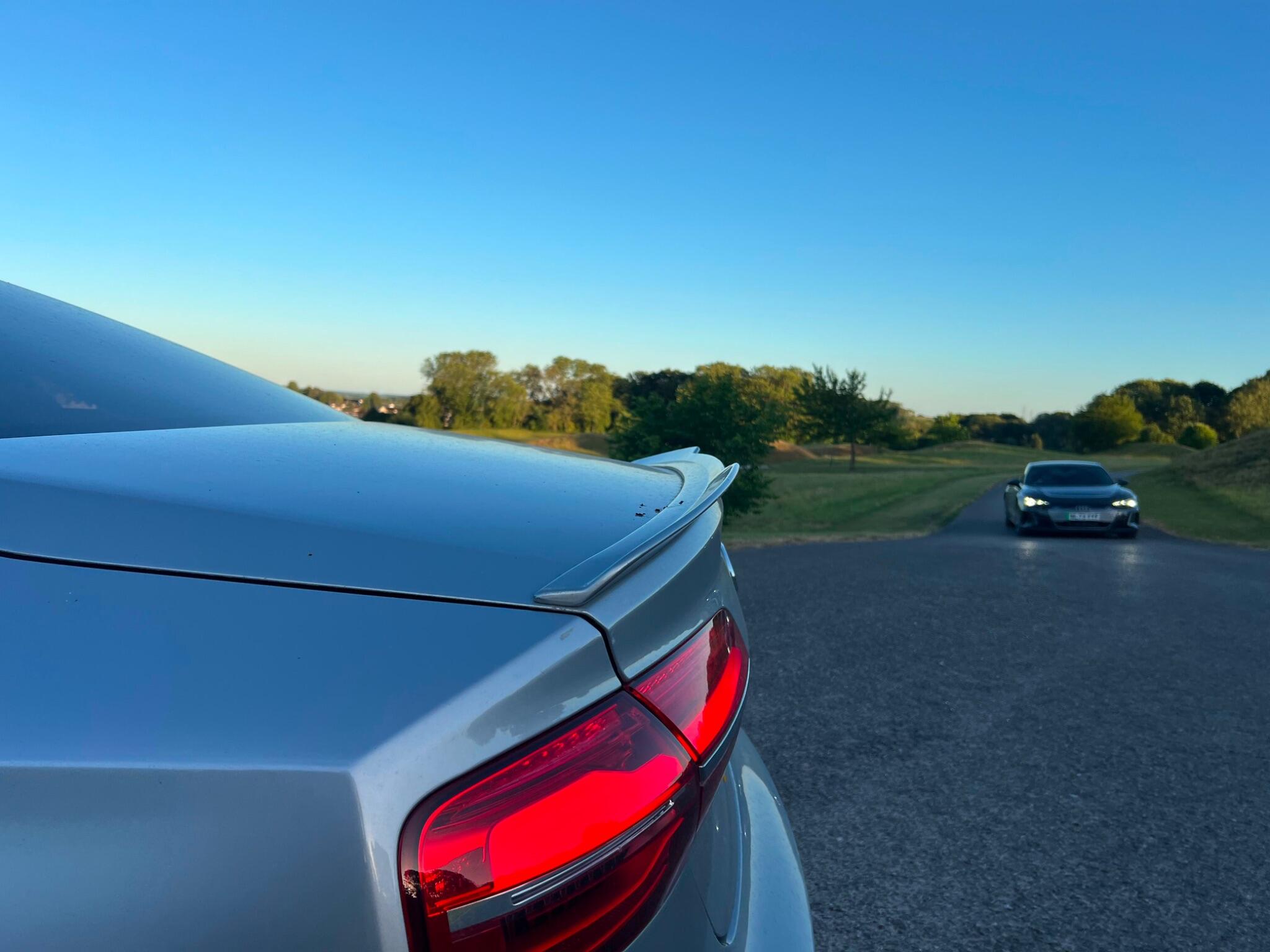 Audi A8 view 23