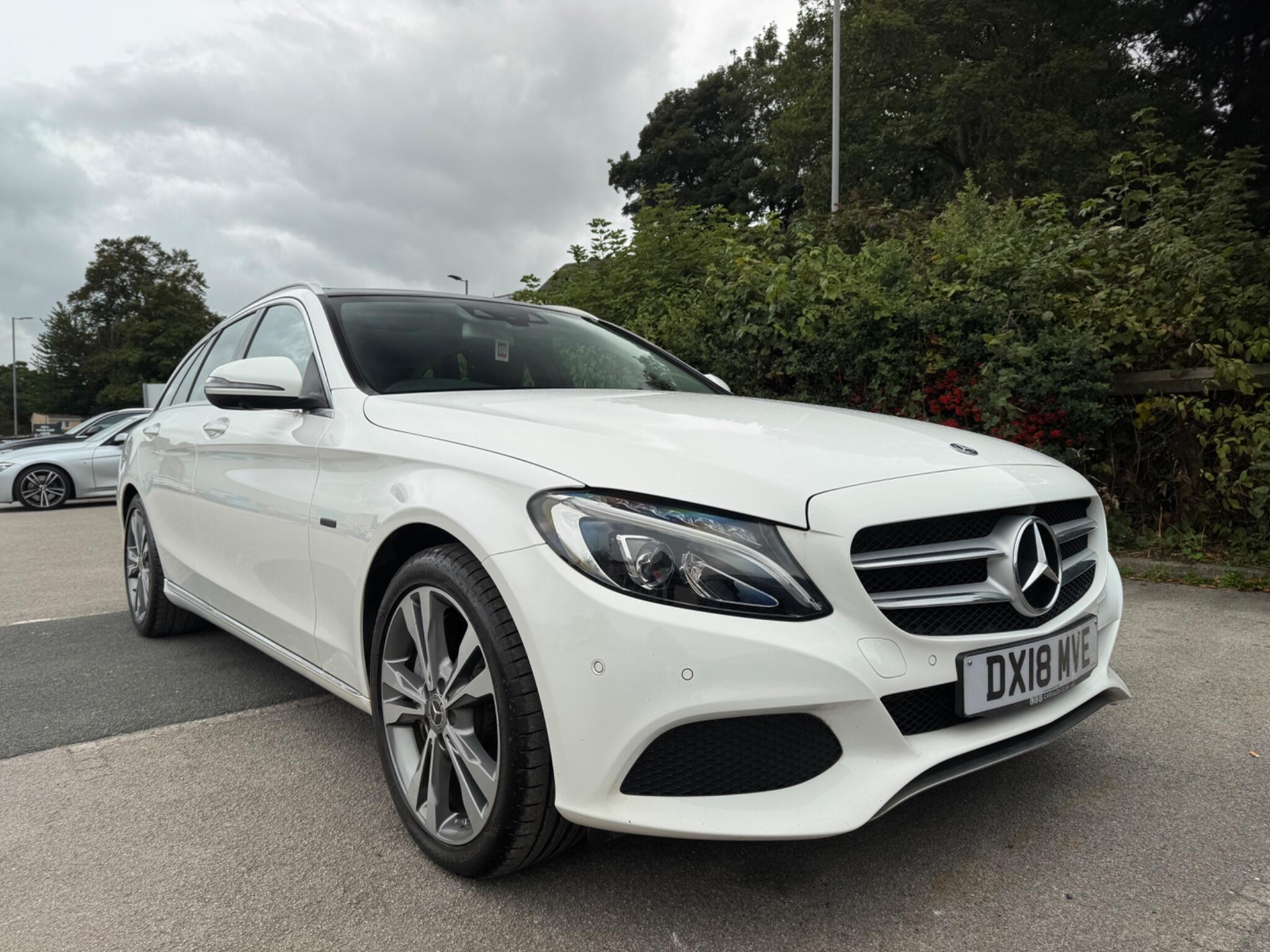 Mercedes-Benz C-Class view 3