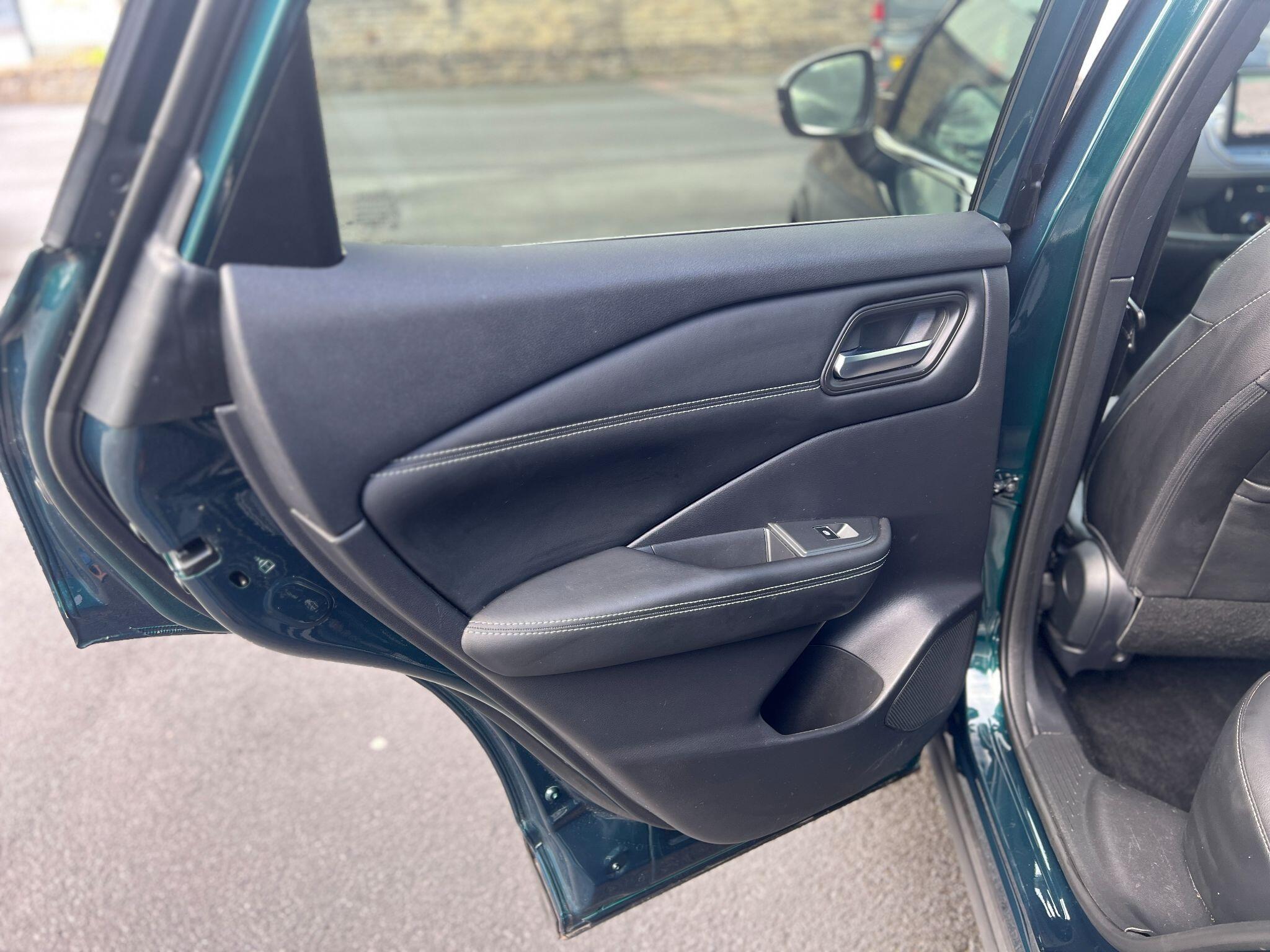 Nissan Qashqai view 17