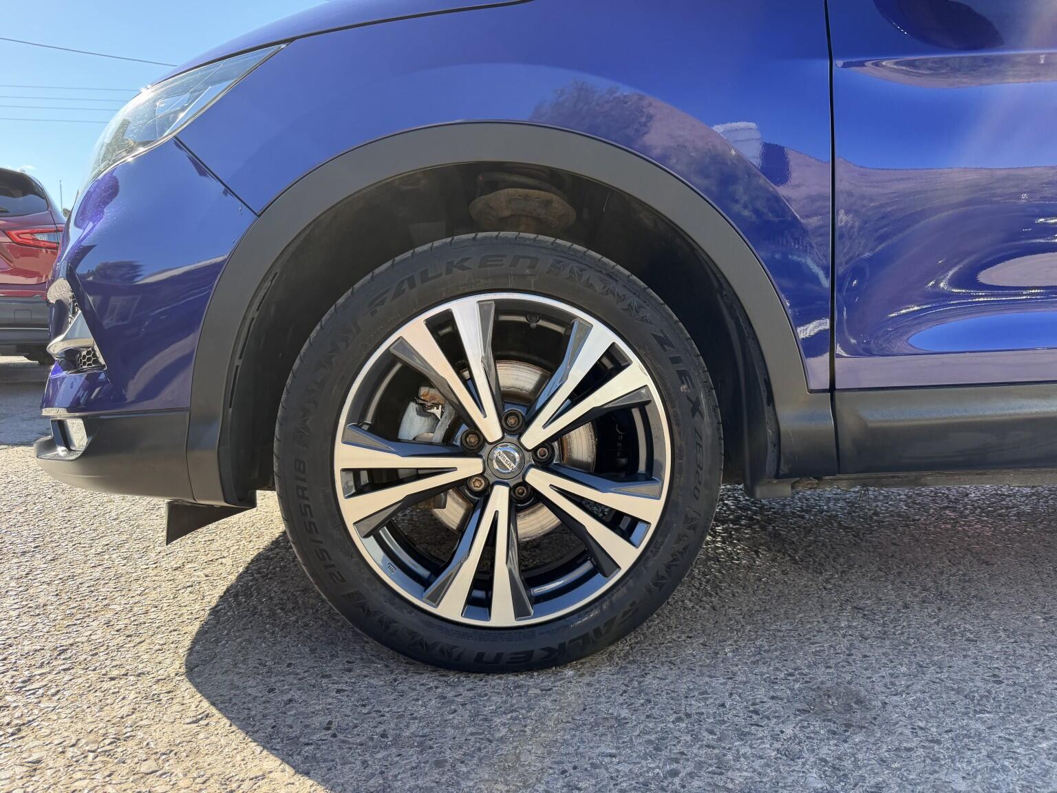 Nissan Qashqai view 50