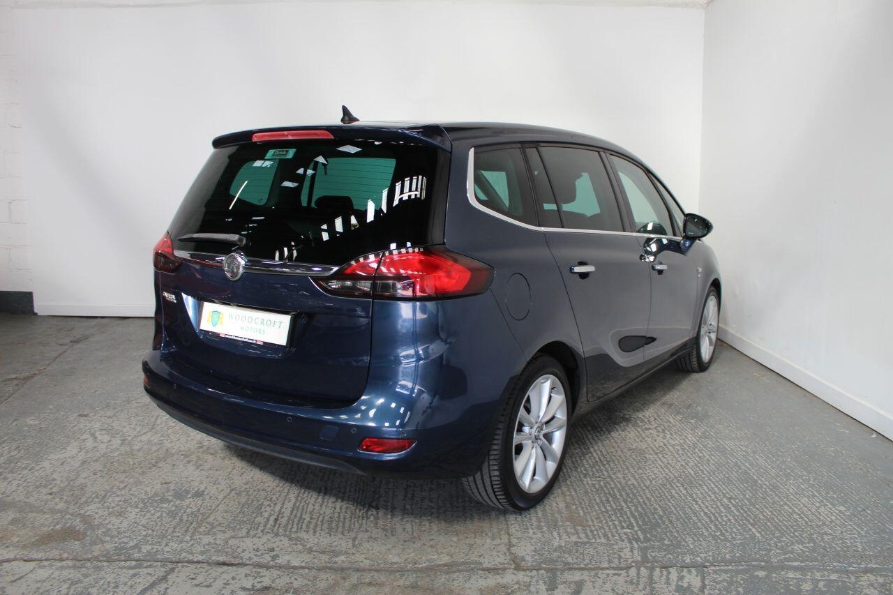Vauxhall Zafira Tourer view 8