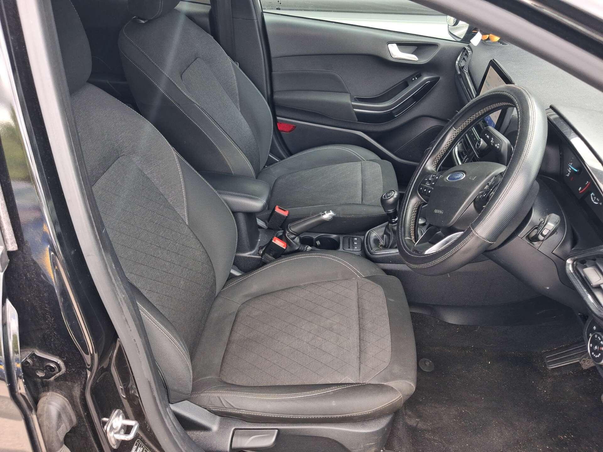 Ford Fiesta view 23