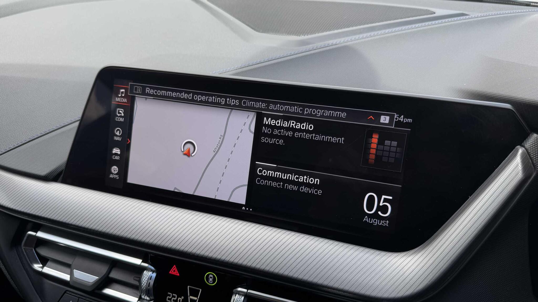 BMW 1 Series view 34