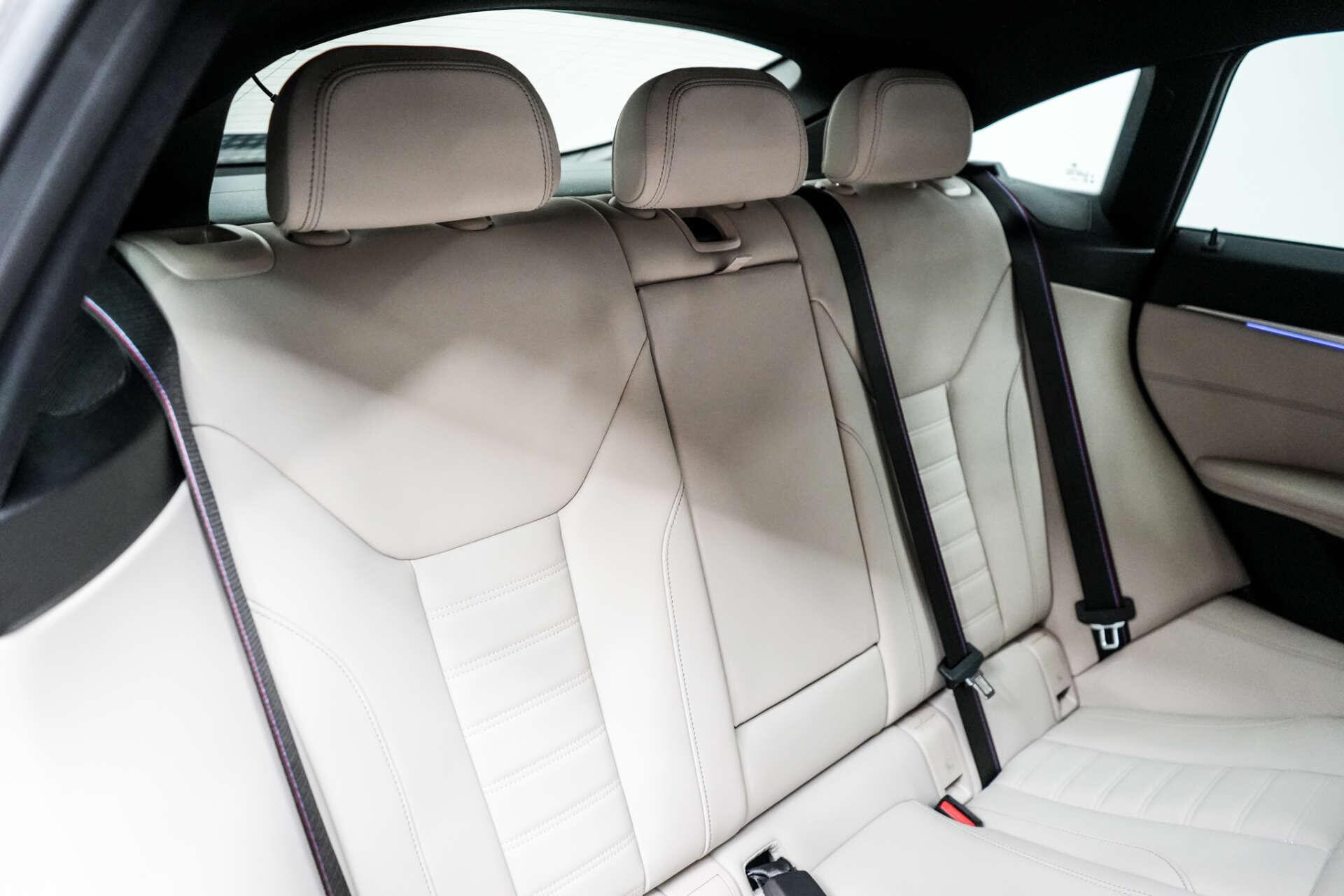 BMW 4 Series view 22