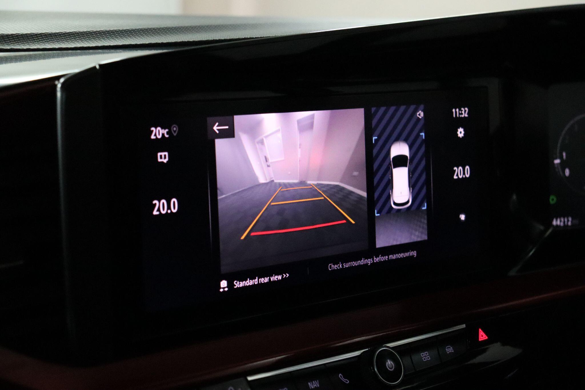 Vauxhall Mokka view 37