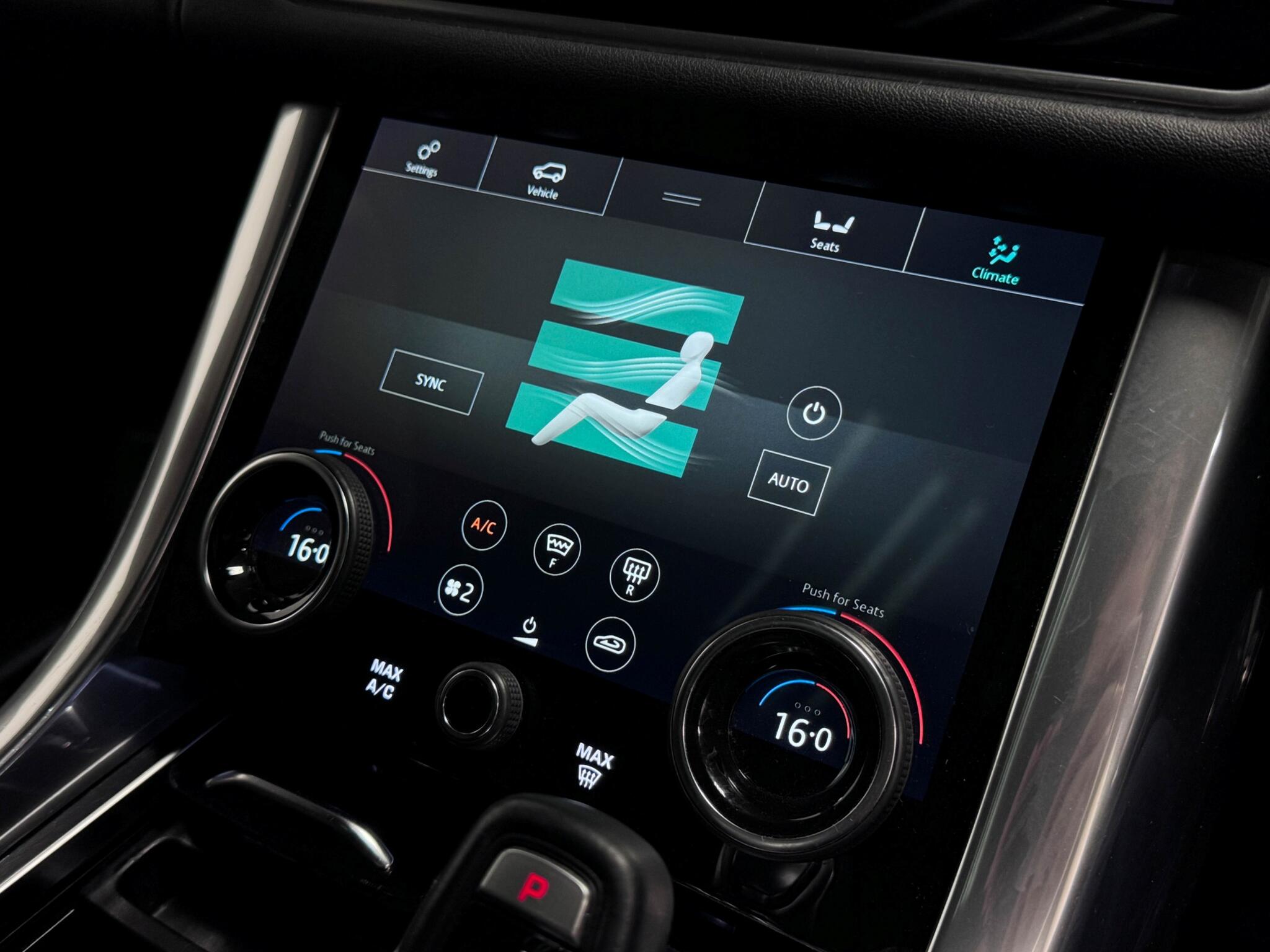Land Rover Range Rover Sport view 44