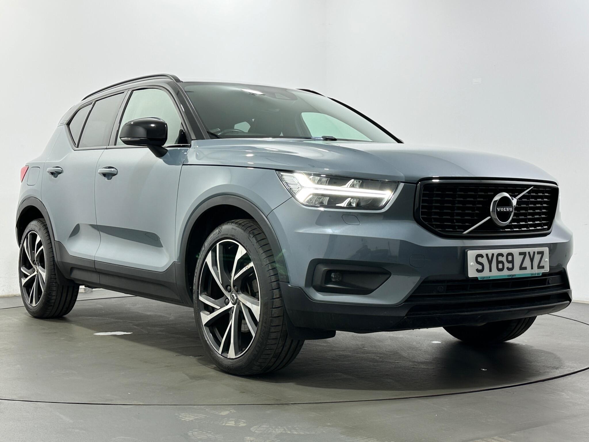 Volvo XC40 view 49