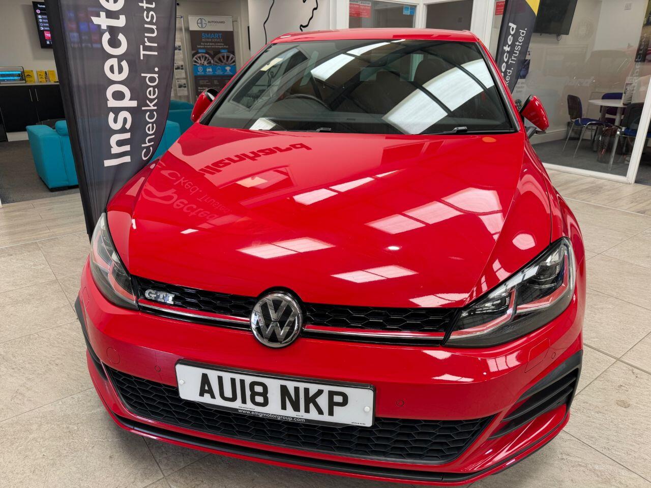 Volkswagen Golf view 8