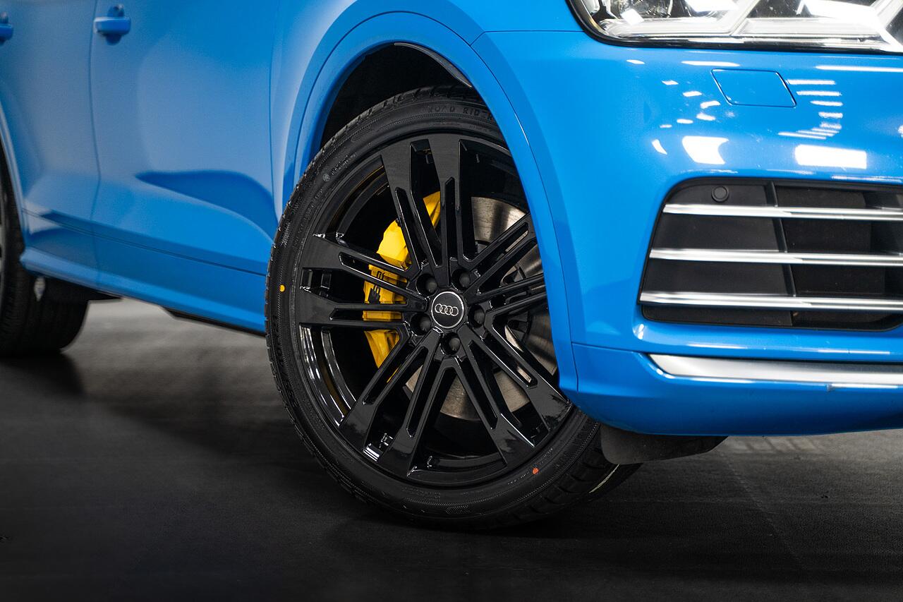 Audi SQ5 view 20