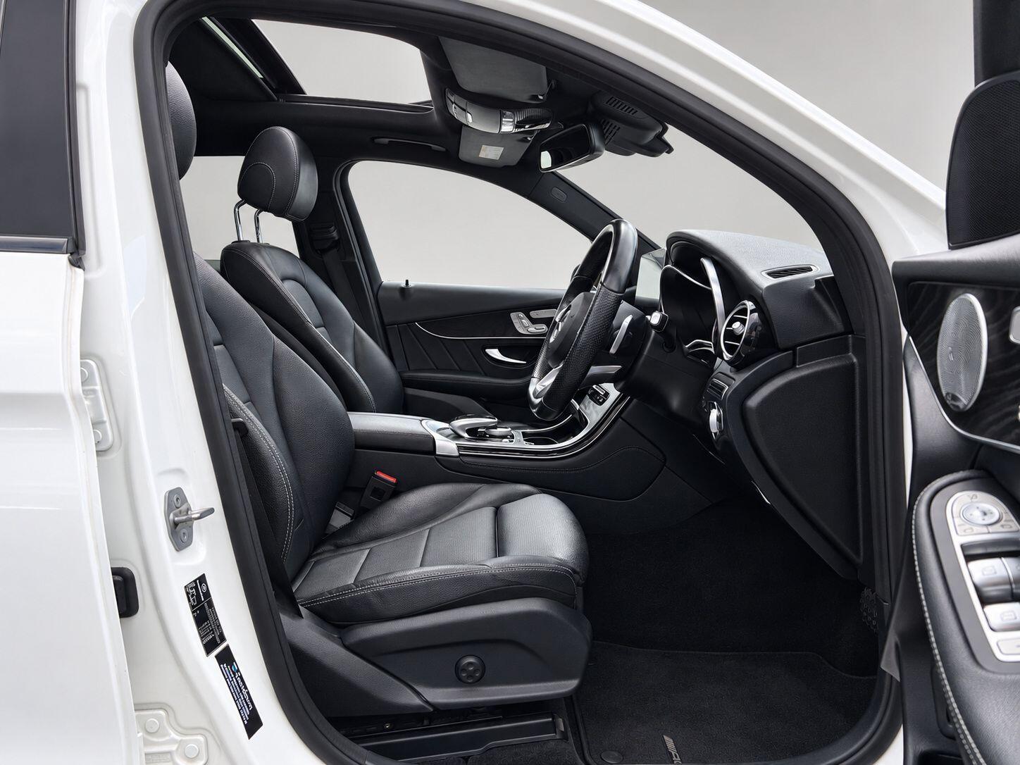 Mercedes-Benz GLC view 17