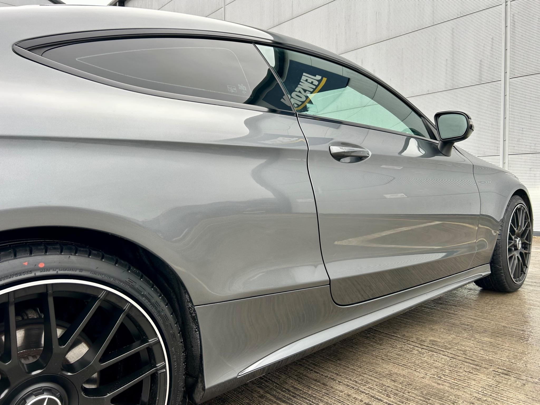 Mercedes-Benz C-Class view 14