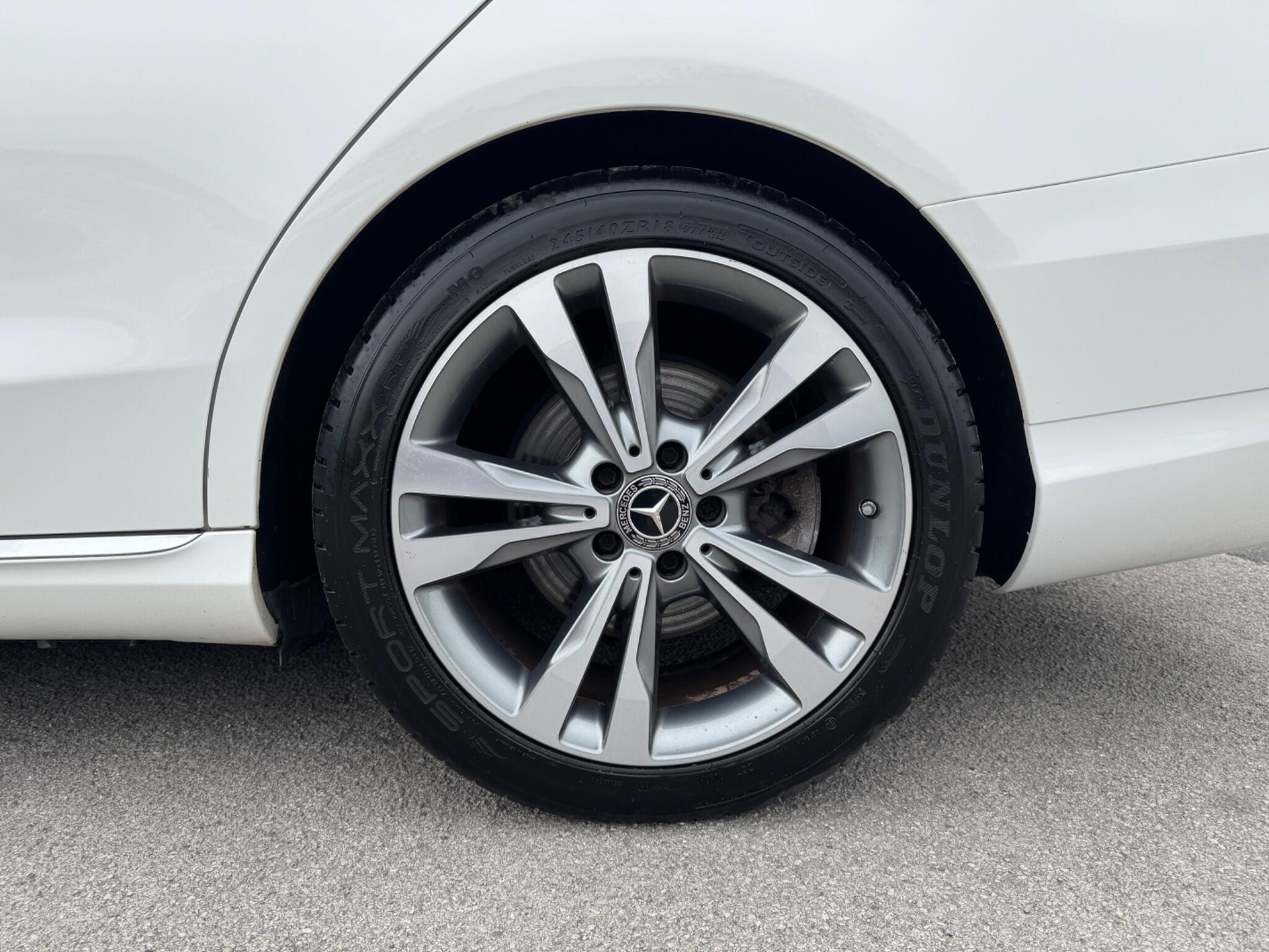 Mercedes-Benz C-Class view 12
