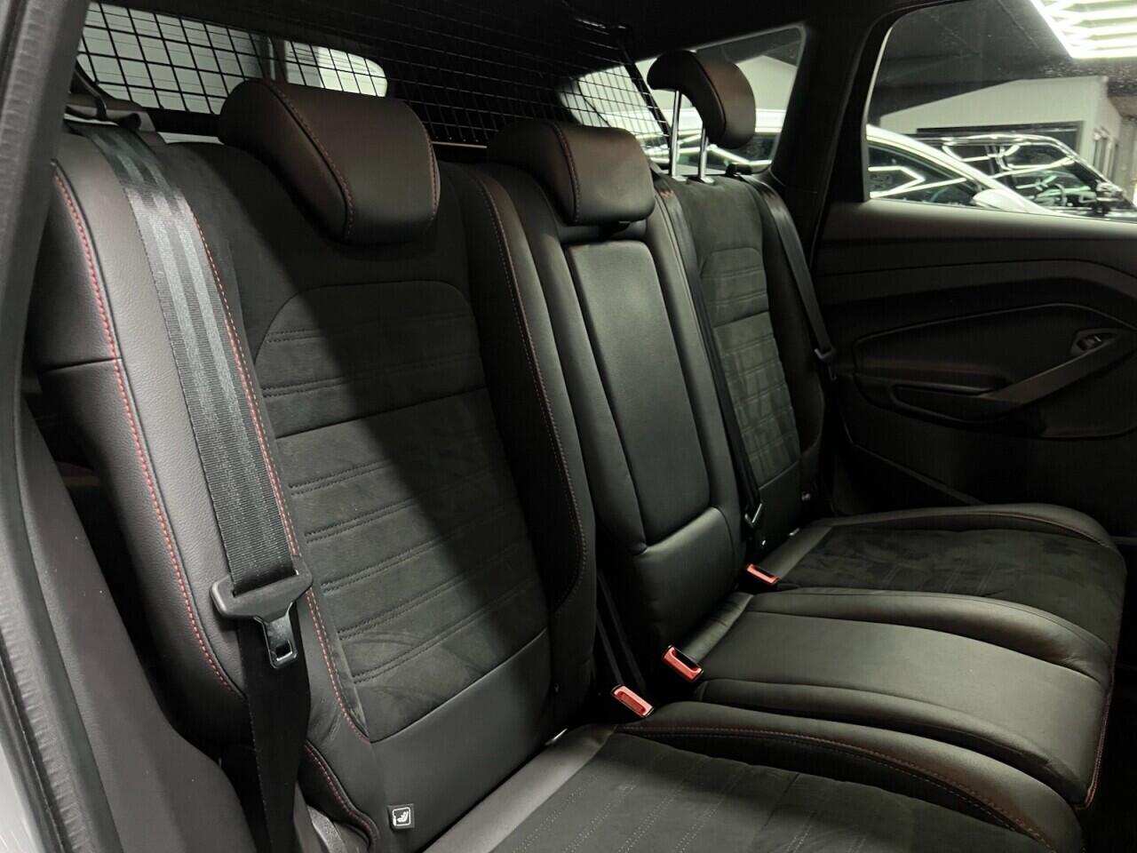 Ford Kuga view 42