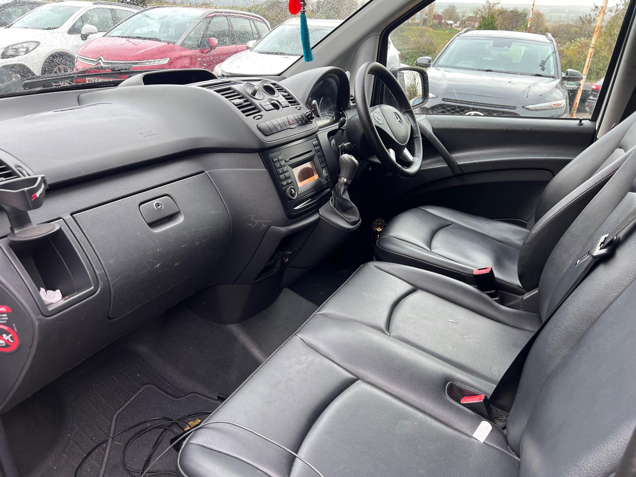 Mercedes-Benz Vito view 34