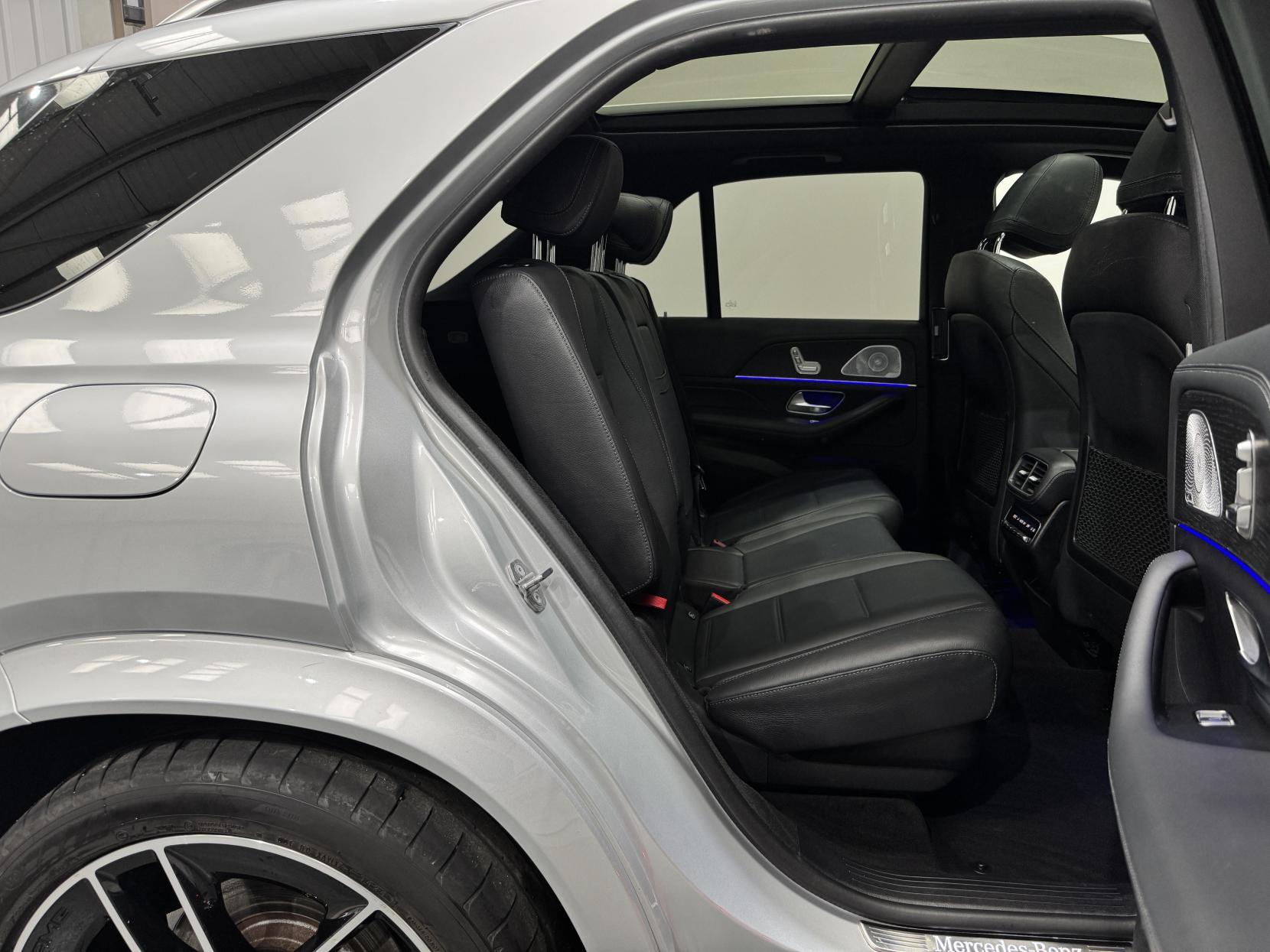 Mercedes-Benz Gle view 72